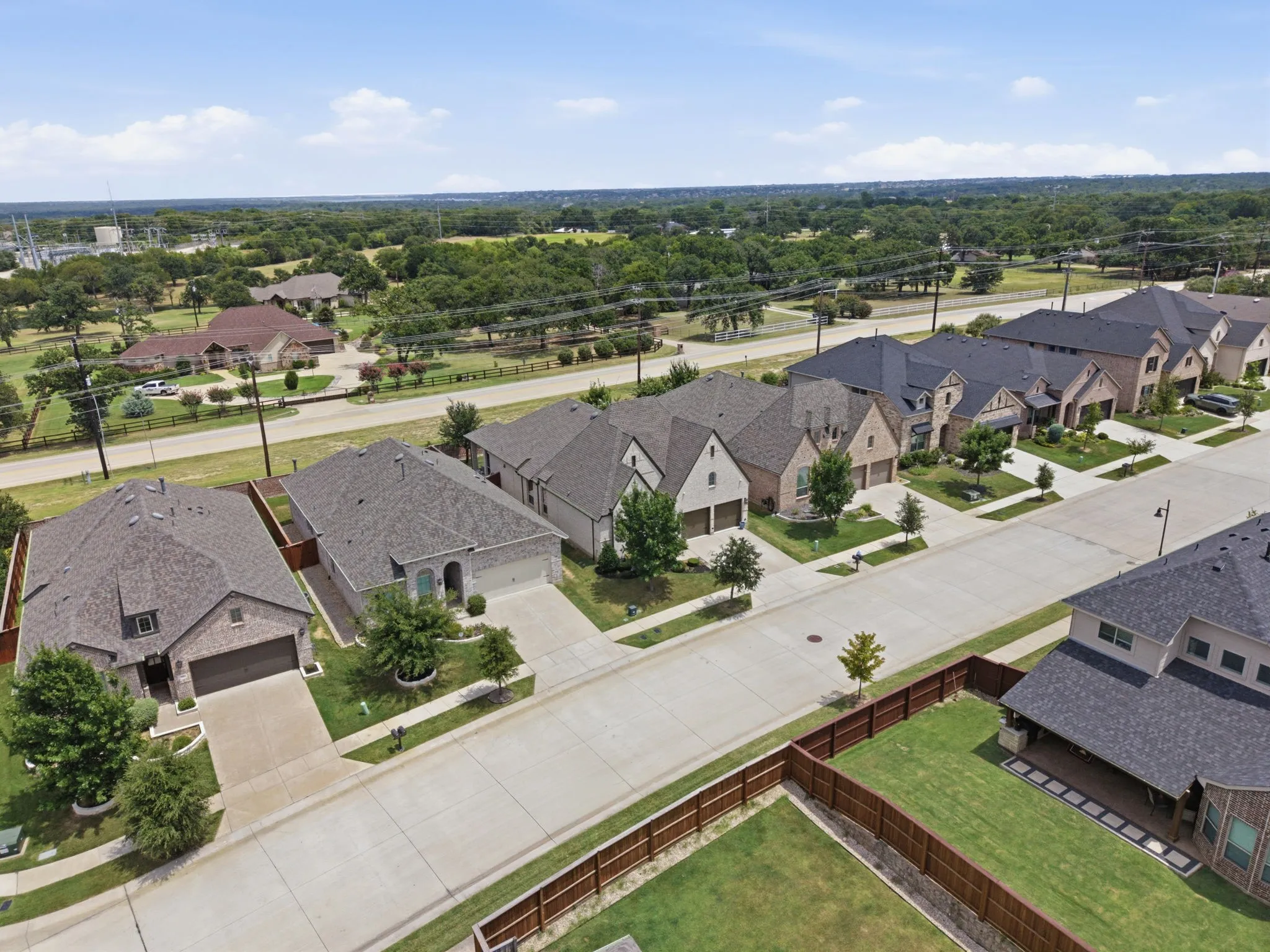 Single Family Residence For Sale in Denton County , 9308 Terrel Street, Argyle, Texas 76226, 4 Bedroom, 3 Bathroom, 2 Garage spaces, 2,248 Sqft, built in 2018, mls#21349222, Real Estate Agent in Argyle, Homes For Sale in Denton county, Homes For Sale in Argyle, Realtor in Argyle Texas, Real Estate Brokerage Independent Realty Texas, Luminita Cordes Realtor