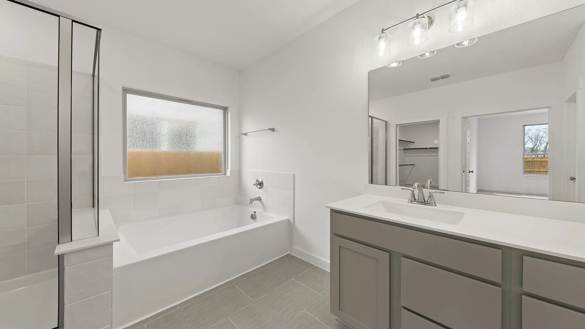 Olive Primary Bath 4