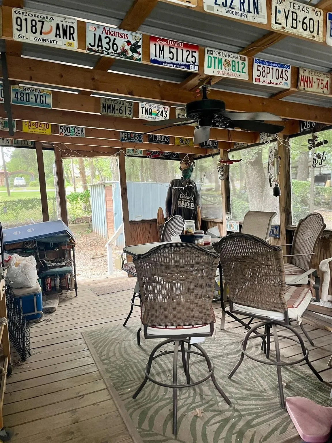 Single Family Residence For Sale in Hunt County , 405 Kenny Drive, West Tawakoni, Texas 75474, 2 Bedroom, 1 Bathroom, Garage spaces, 1,032 Sqft, built in 1989, mls#21336811, Real Estate Agent in West Tawakoni, Homes For Sale in Hunt county, Homes For Sale in West Tawakoni, Realtor in West Tawakoni Texas, Real Estate Brokerage Independent Realty Texas, Luminita Cordes Realtor