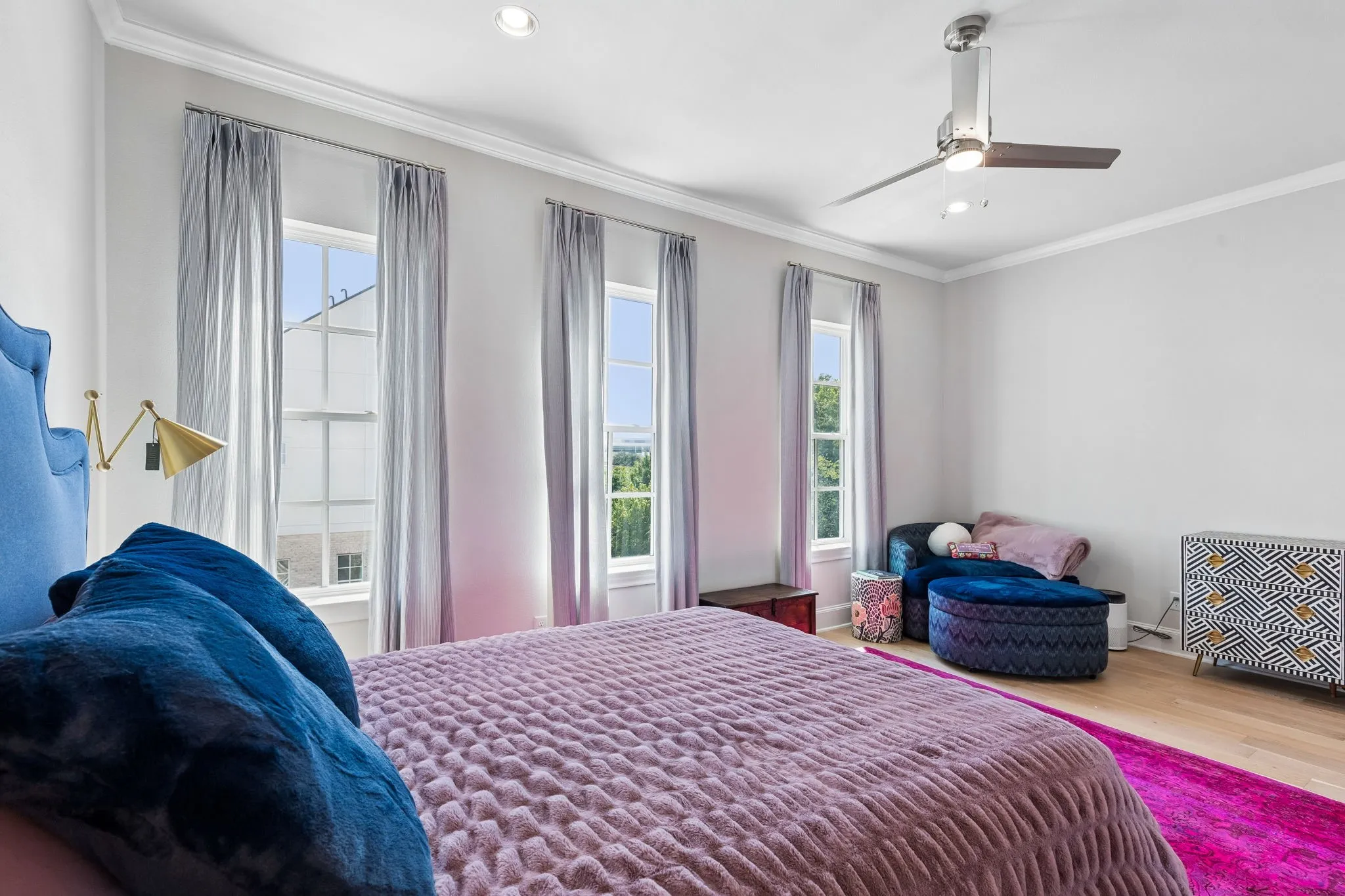 Townhouse For Rent in Dallas County , 4625 Greenborough Lane, Dallas, Texas 75219, 3 Bedroom, 4 Bathroom, 2 Garage spaces, 2,016 Sqft, built in 2022, mls#21349327, Real Estate Agent in Dallas, Homes For Rent in Dallas county, Homes For Rent in Dallas, Realtor in Dallas Texas, Real Estate Brokerage Independent Realty Texas, Luminita Cordes Realtor