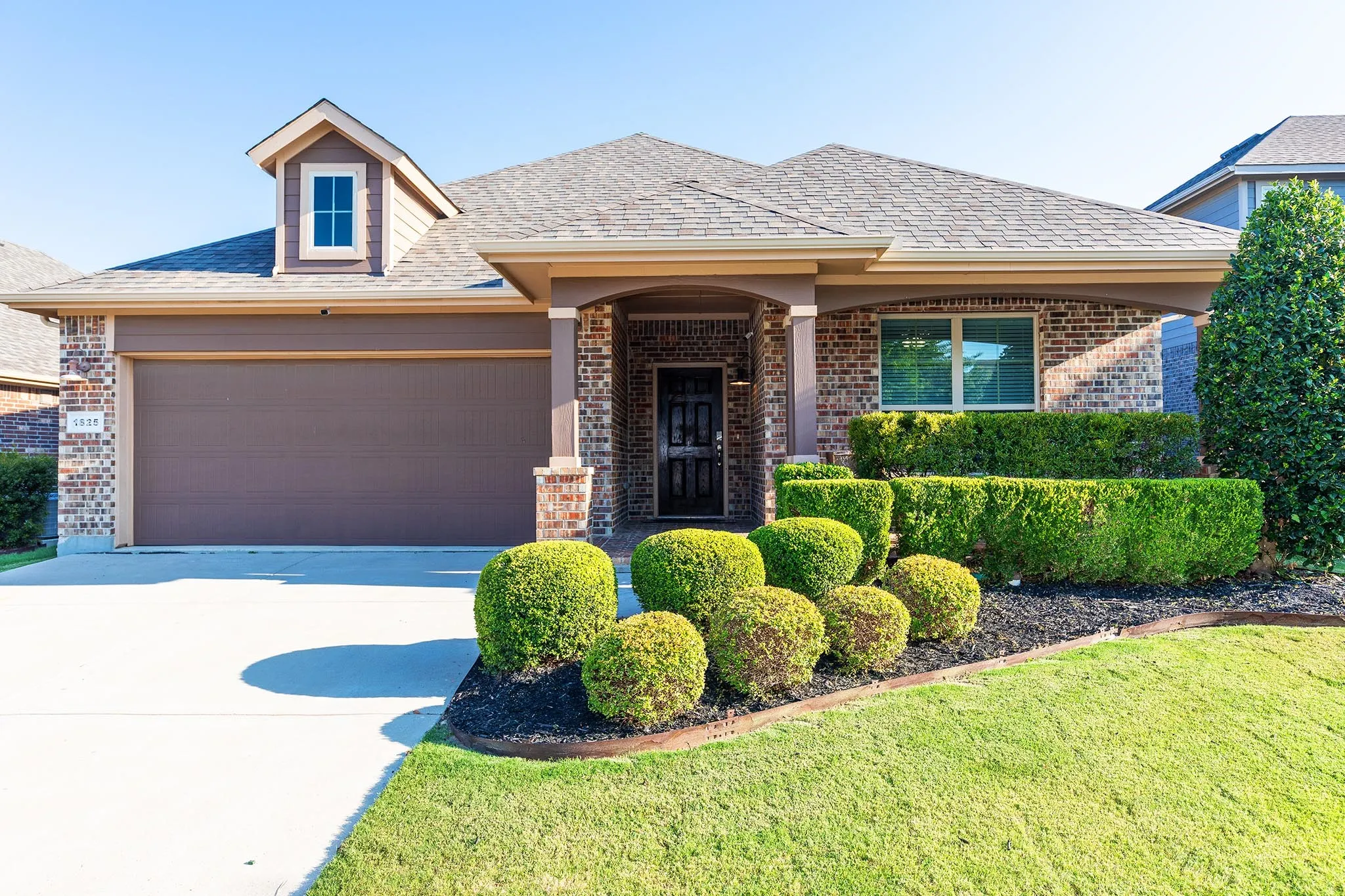 Single Family Residence For Sale in Denton County , 1825 Quail Lane, Argyle, Texas 76226, 3 Bedroom, 2 Bathroom, 2 Garage spaces, 1,872 Sqft, built in 2018, mls#21348987, Real Estate Agent in Argyle, Homes For Sale in Denton county, Homes For Sale in Argyle, Realtor in Argyle Texas, Real Estate Brokerage Independent Realty Texas, Luminita Cordes Realtor
