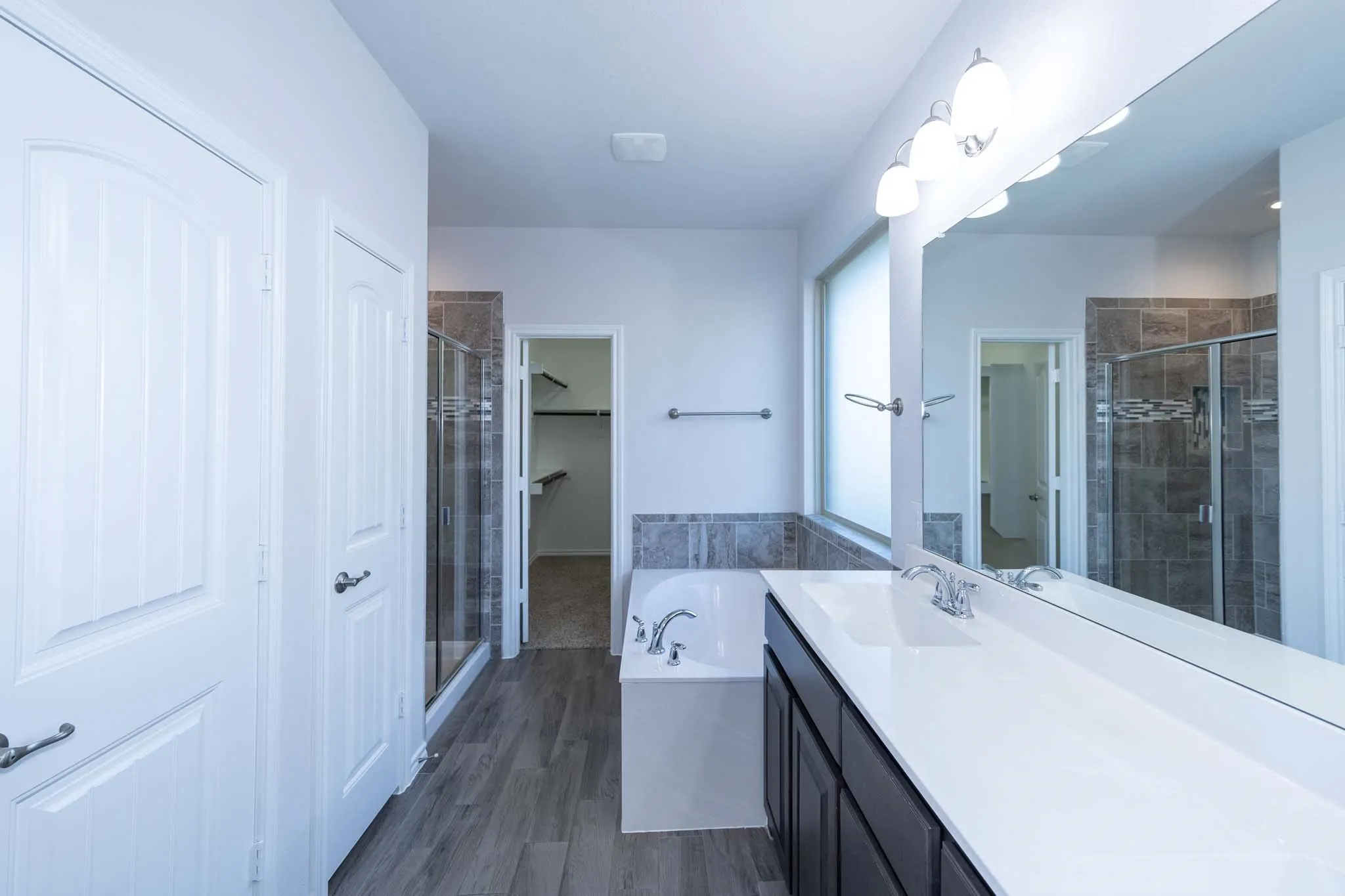 Single Family Residence For Sale in Denton County , 1825 Quail Lane, Argyle, Texas 76226, 3 Bedroom, 2 Bathroom, 2 Garage spaces, 1,872 Sqft, built in 2018, mls#21348987, Real Estate Agent in Argyle, Homes For Sale in Denton county, Homes For Sale in Argyle, Realtor in Argyle Texas, Real Estate Brokerage Independent Realty Texas, Luminita Cordes Realtor