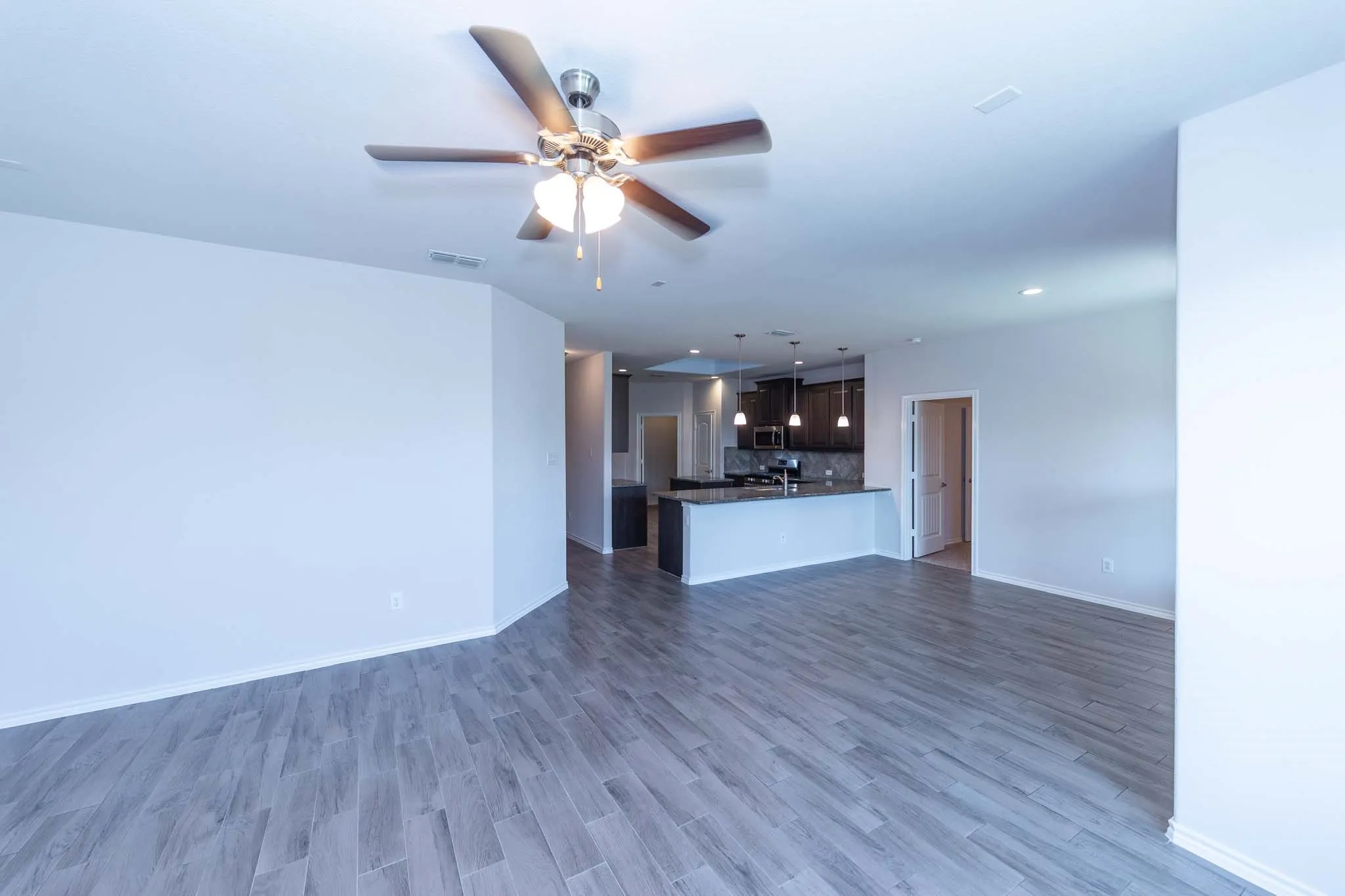 Single Family Residence For Sale in Denton County , 1825 Quail Lane, Argyle, Texas 76226, 3 Bedroom, 2 Bathroom, 2 Garage spaces, 1,872 Sqft, built in 2018, mls#21348987, Real Estate Agent in Argyle, Homes For Sale in Denton county, Homes For Sale in Argyle, Realtor in Argyle Texas, Real Estate Brokerage Independent Realty Texas, Luminita Cordes Realtor