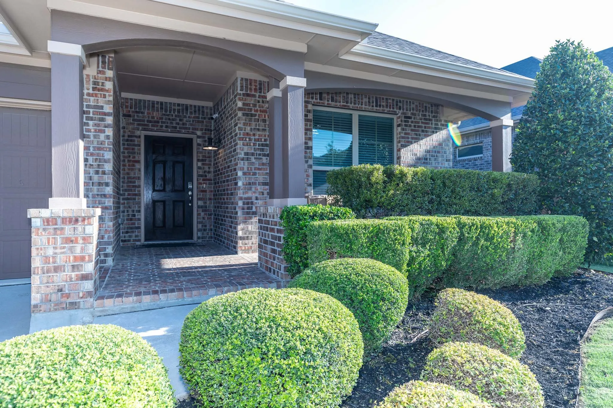 Single Family Residence For Sale in Denton County , 1825 Quail Lane, Argyle, Texas 76226, 3 Bedroom, 2 Bathroom, 2 Garage spaces, 1,872 Sqft, built in 2018, mls#21348987, Real Estate Agent in Argyle, Homes For Sale in Denton county, Homes For Sale in Argyle, Realtor in Argyle Texas, Real Estate Brokerage Independent Realty Texas, Luminita Cordes Realtor