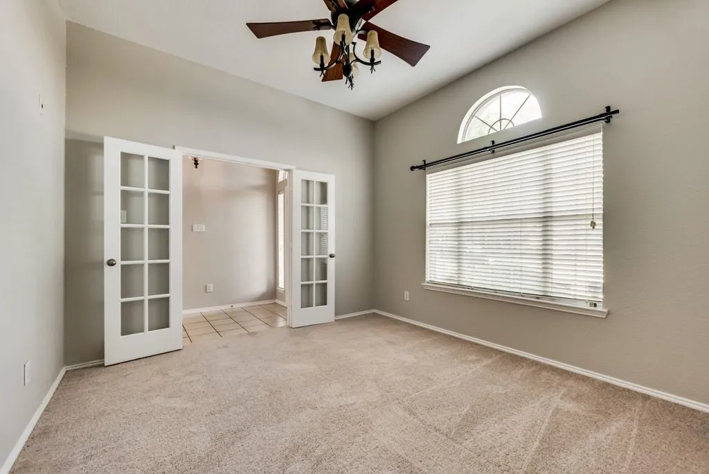 Single Family Residence For Rent in Denton County , 12421 Bruschetta Drive, Frisco, Texas 75033, 3 Bedroom, 2 Bathroom, 2 Garage spaces, 1,808 Sqft, built in 2003, mls#21349130, Real Estate Agent in Frisco, Homes For Rent in Denton county, Homes For Rent in Frisco, Realtor in Frisco Texas, Real Estate Brokerage Independent Realty Texas, Luminita Cordes Realtor