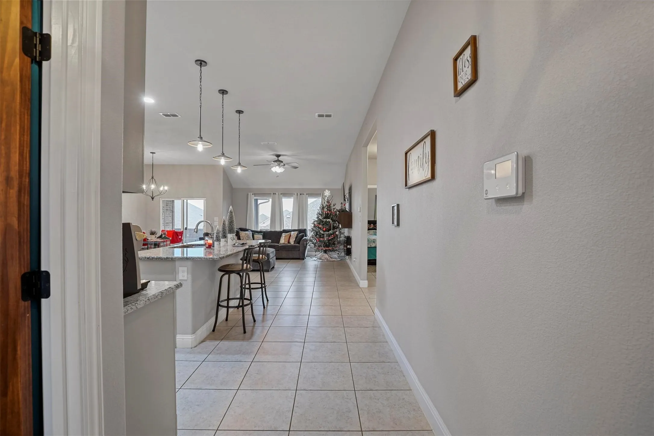 Single Family Residence For Sale in Denton County , 4006 Kensington Drive, Sanger, Texas 76266, 4 Bedroom, 2 Bathroom, 2 Garage spaces, 1,755 Sqft, built in 2016, mls#21347182, Real Estate Agent in Sanger, Homes For Sale in Denton county, Homes For Sale in Sanger, Realtor in Sanger Texas, Real Estate Brokerage Independent Realty Texas, Luminita Cordes Realtor