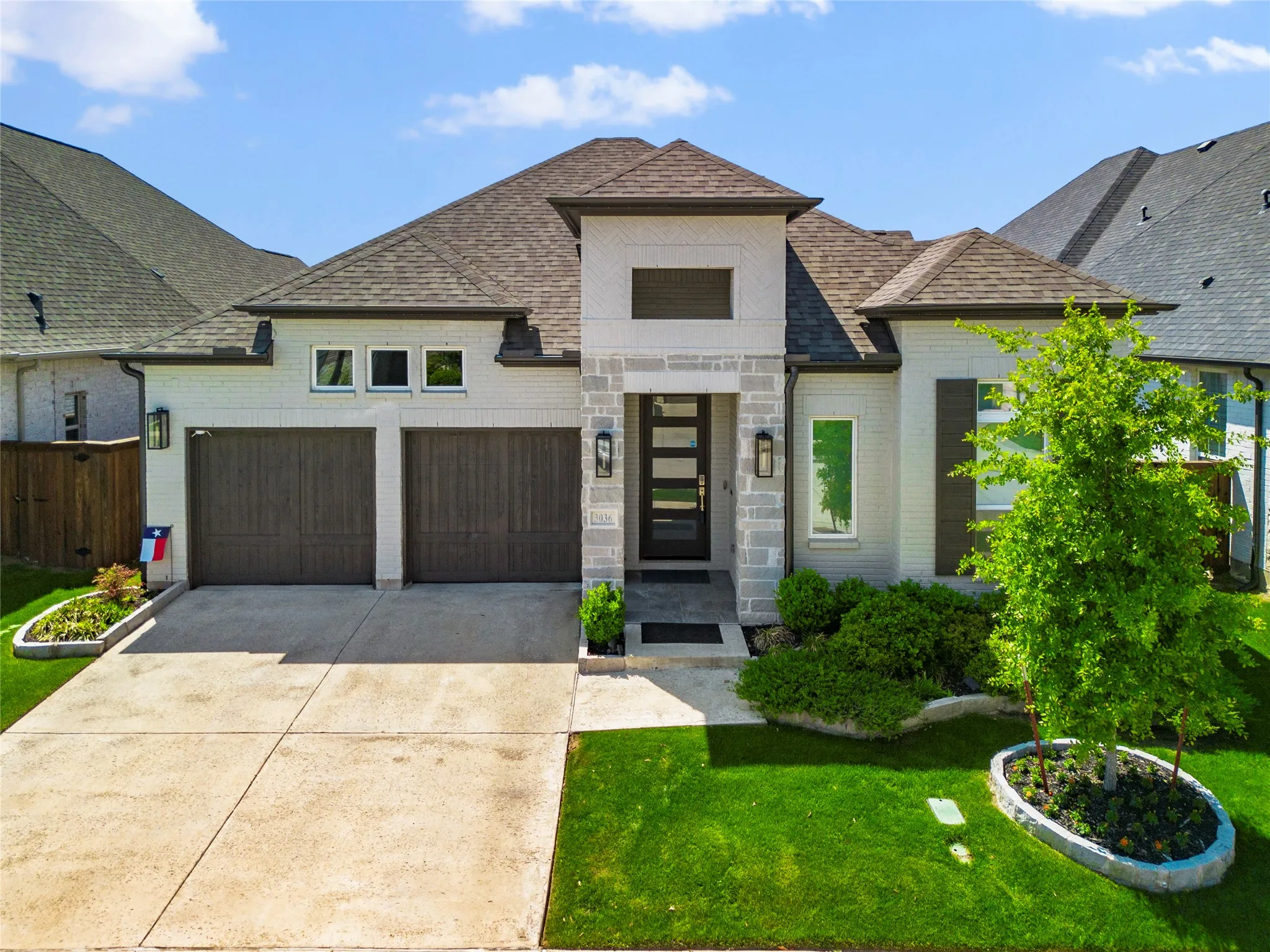 Single Family Residence For Sale in Denton County , 3036 Warrington, The Colony, Texas 75056, 4 Bedroom, 3 Bathroom, 3 Garage spaces, 2,523 Sqft, built in 2022, mls#21349302, Real Estate Agent in The Colony, Homes For Sale in Denton county, Homes For Sale in The Colony, Realtor in The Colony Texas, Real Estate Brokerage Independent Realty Texas, Luminita Cordes Realtor