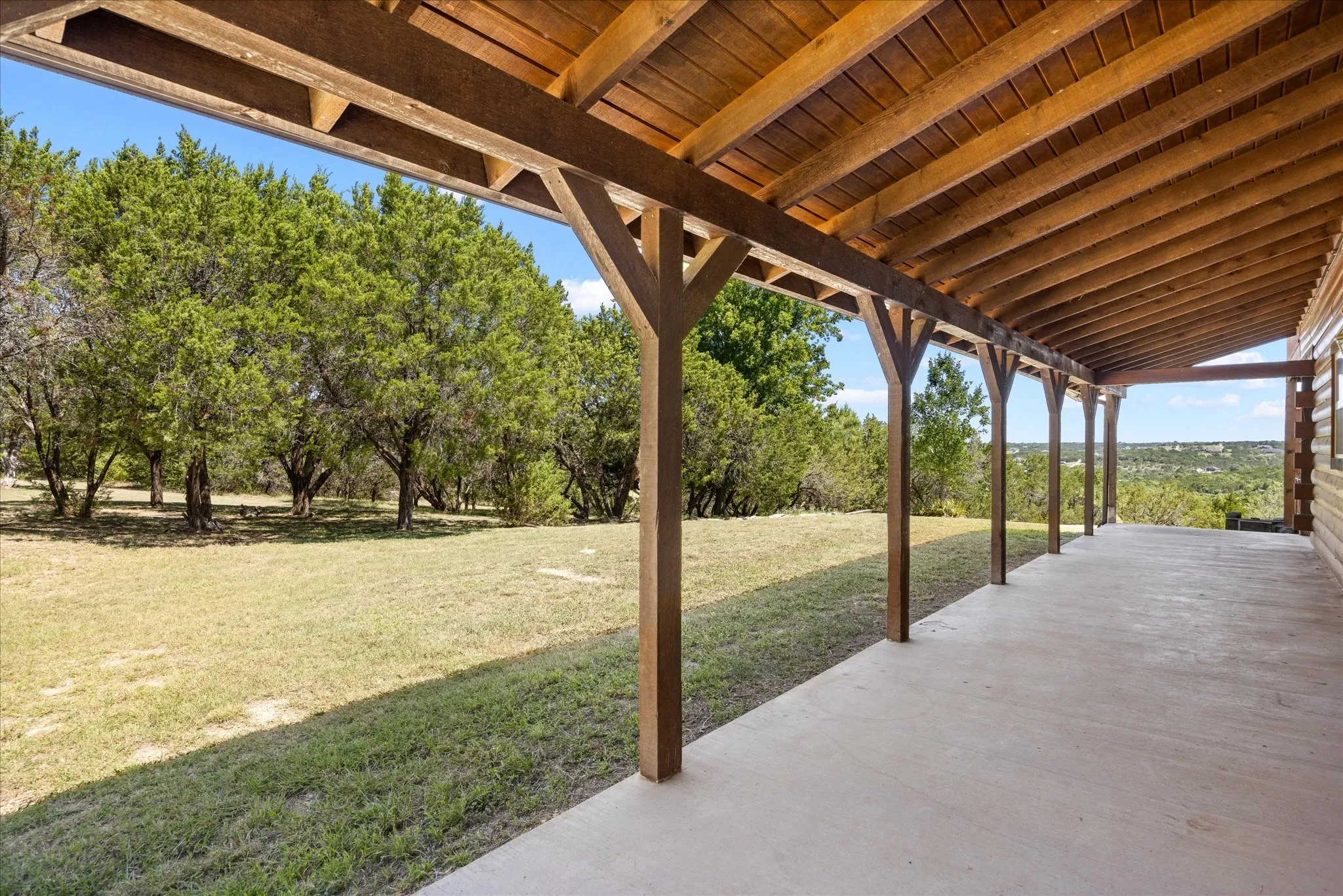 Single Family Residence For Sale in Erath County , 545 Compass Way, Bluff Dale, Texas 76433, 2 Bedroom, 2 Bathroom, 4 Garage spaces, 1,345 Sqft, built in 2006, mls#21349187, Real Estate Agent in Bluff Dale, Homes For Sale in Erath county, Homes For Sale in Bluff Dale, Realtor in Bluff Dale Texas, Real Estate Brokerage Independent Realty Texas, Luminita Cordes Realtor