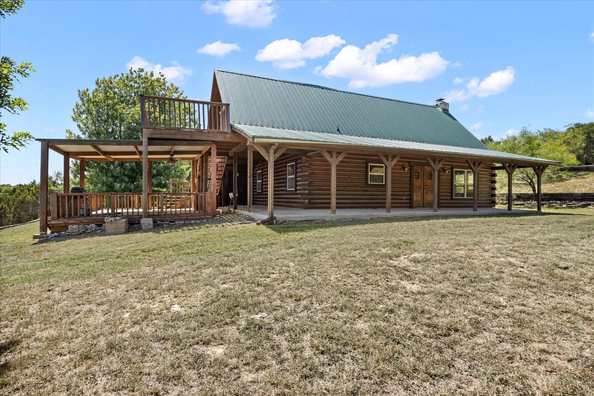 Single Family Residence For Sale in Erath County , 545 Compass Way, Bluff Dale, Texas 76433, 2 Bedroom, 2 Bathroom, 4 Garage spaces, 1,345 Sqft, built in 2006, mls#21349187, Real Estate Agent in Bluff Dale, Homes For Sale in Erath county, Homes For Sale in Bluff Dale, Realtor in Bluff Dale Texas, Real Estate Brokerage Independent Realty Texas, Luminita Cordes Realtor