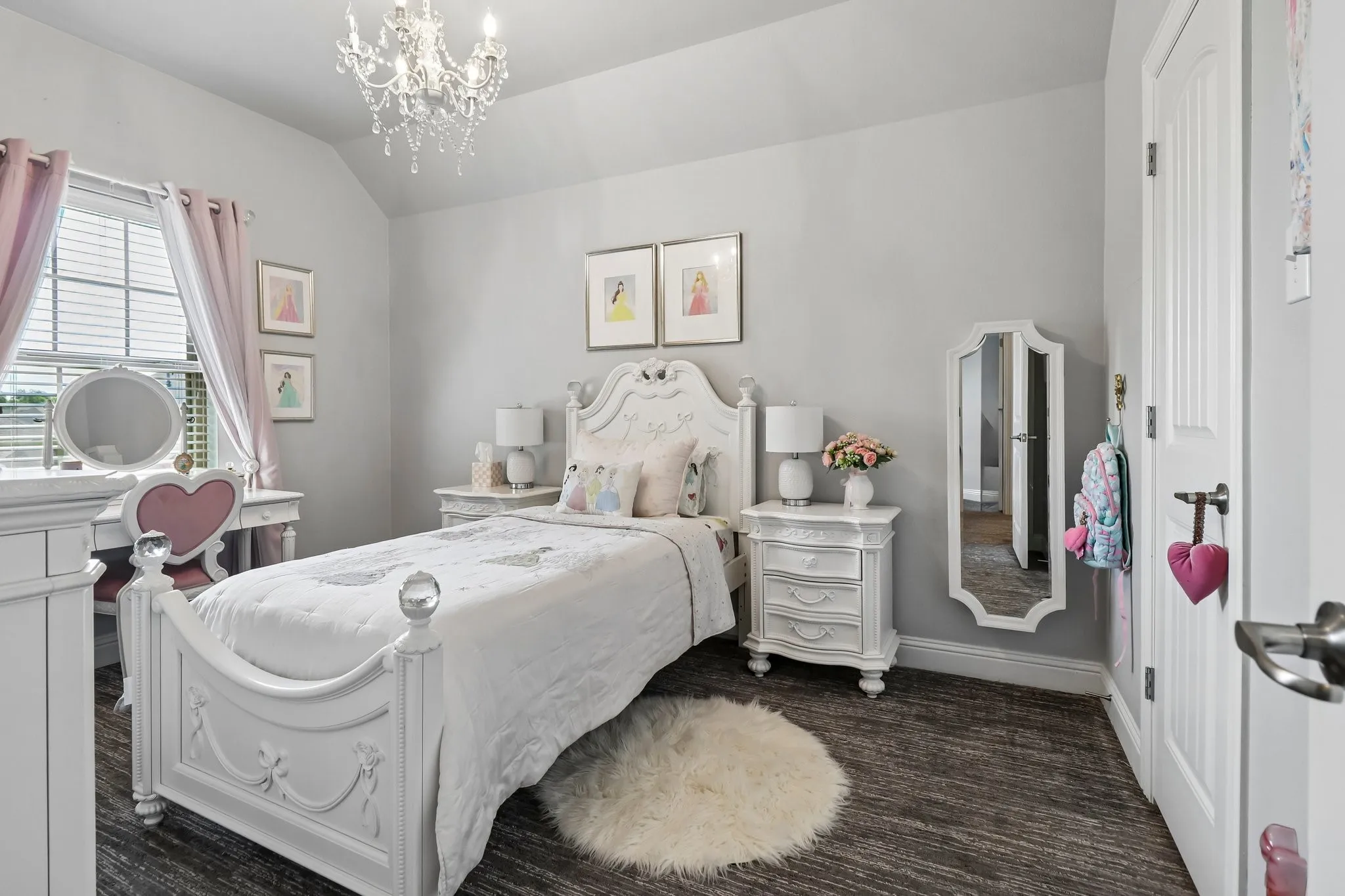 Single Family Residence For Sale in Collin County , 7505 Dolan, Mc Kinney, Texas 75071, 4 Bedroom, 4 Bathroom, 2 Garage spaces, 3,453 Sqft, built in 2016, mls#21348212, Real Estate Agent in Mc Kinney, Homes For Sale in Collin county, Homes For Sale in Mc Kinney, Realtor in Mc Kinney Texas, Real Estate Brokerage Independent Realty Texas, Luminita Cordes Realtor
