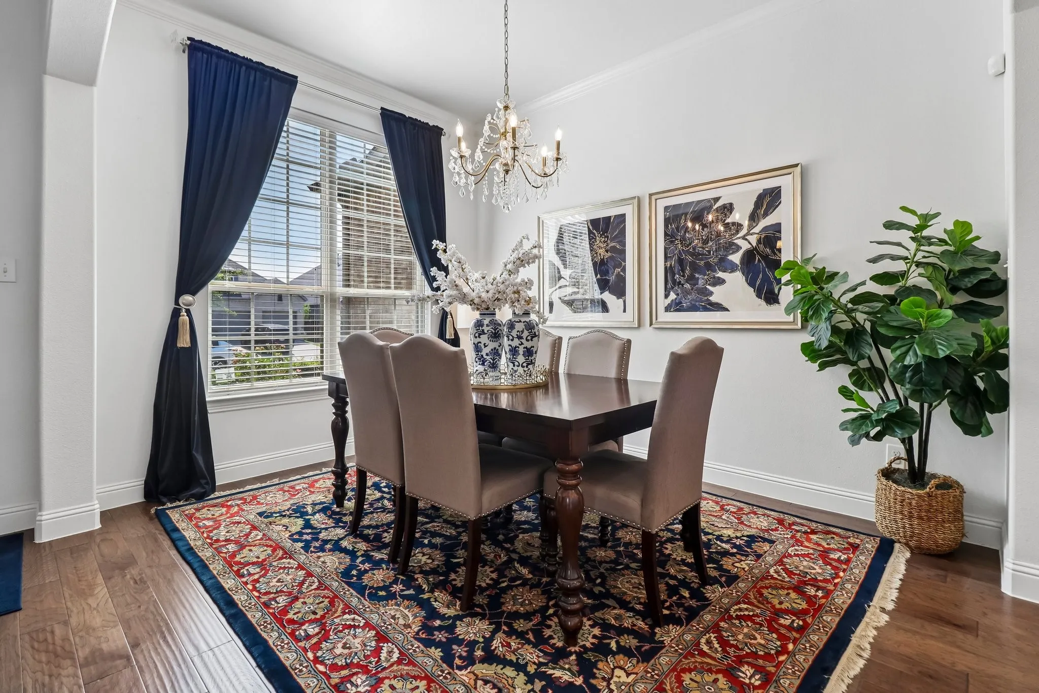 Single Family Residence For Sale in Collin County , 7505 Dolan, Mc Kinney, Texas 75071, 4 Bedroom, 4 Bathroom, 2 Garage spaces, 3,453 Sqft, built in 2016, mls#21348212, Real Estate Agent in Mc Kinney, Homes For Sale in Collin county, Homes For Sale in Mc Kinney, Realtor in Mc Kinney Texas, Real Estate Brokerage Independent Realty Texas, Luminita Cordes Realtor