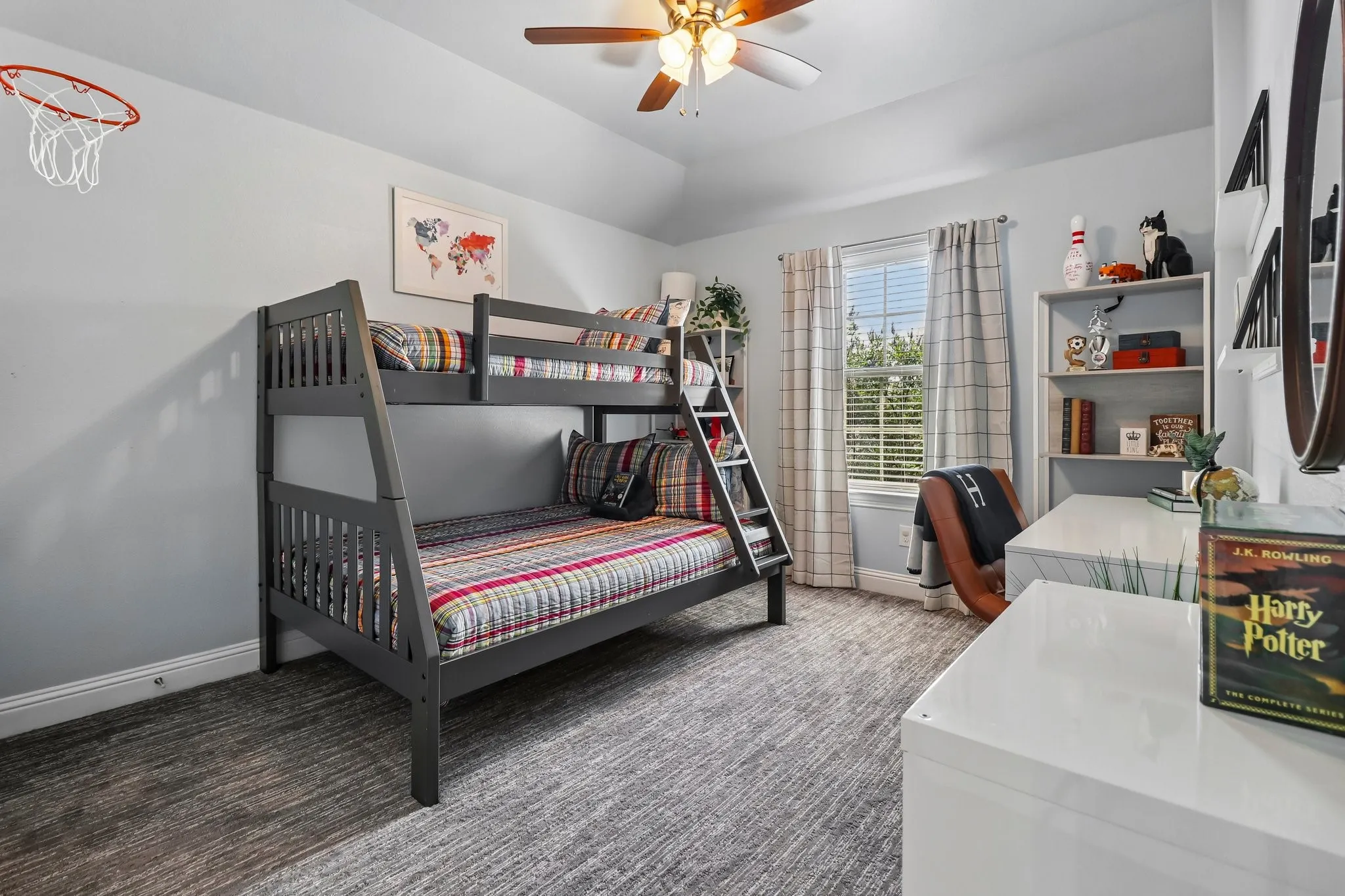 Single Family Residence For Sale in Collin County , 7505 Dolan, Mc Kinney, Texas 75071, 4 Bedroom, 4 Bathroom, 2 Garage spaces, 3,453 Sqft, built in 2016, mls#21348212, Real Estate Agent in Mc Kinney, Homes For Sale in Collin county, Homes For Sale in Mc Kinney, Realtor in Mc Kinney Texas, Real Estate Brokerage Independent Realty Texas, Luminita Cordes Realtor