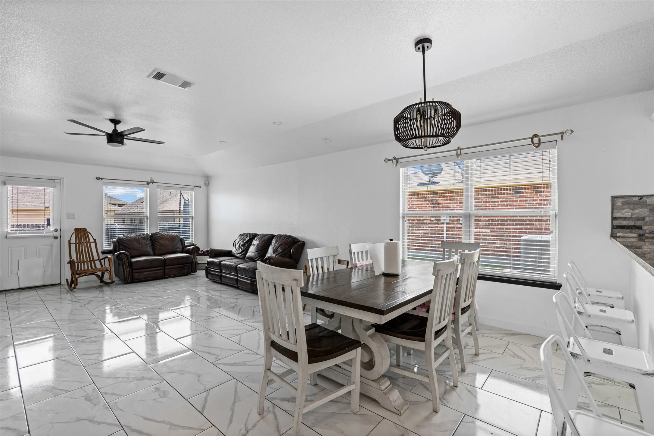 Wonderful space in dining area