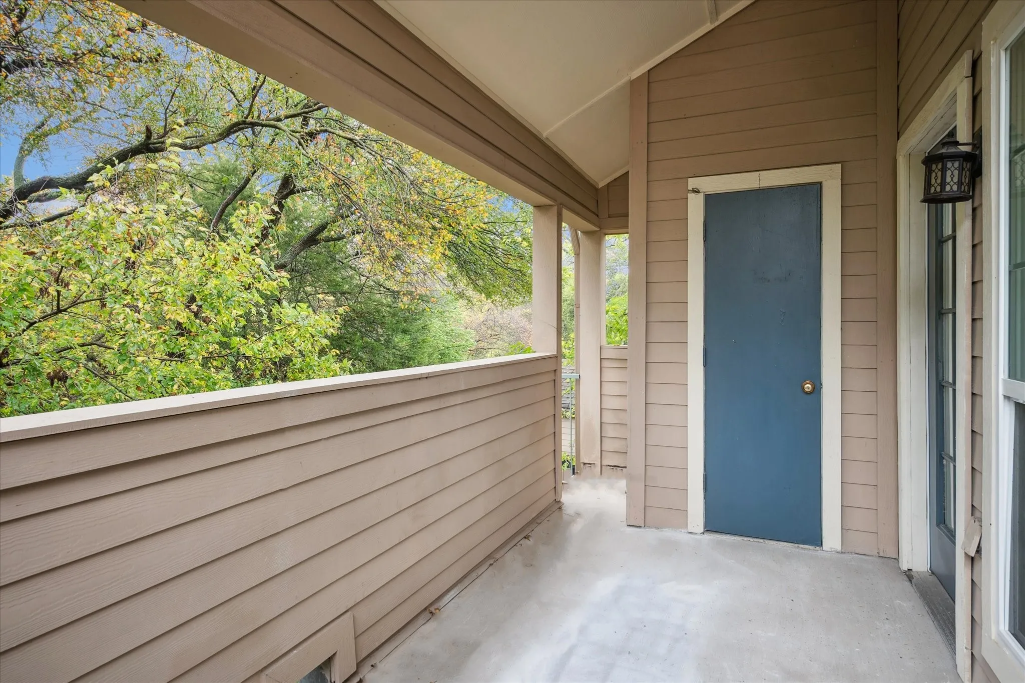 Condominium For Sale in Dallas County , 5565 Preston Oaks Road 262, Dallas, Texas 75254, 2 Bedroom, 2 Bathroom, Garage spaces, 1,313 Sqft, built in 1983, mls#21345704, Real Estate Agent in Dallas, Homes For Sale in Dallas county, Homes For Sale in Dallas, Realtor in Dallas Texas, Real Estate Brokerage Independent Realty Texas, Luminita Cordes Realtor