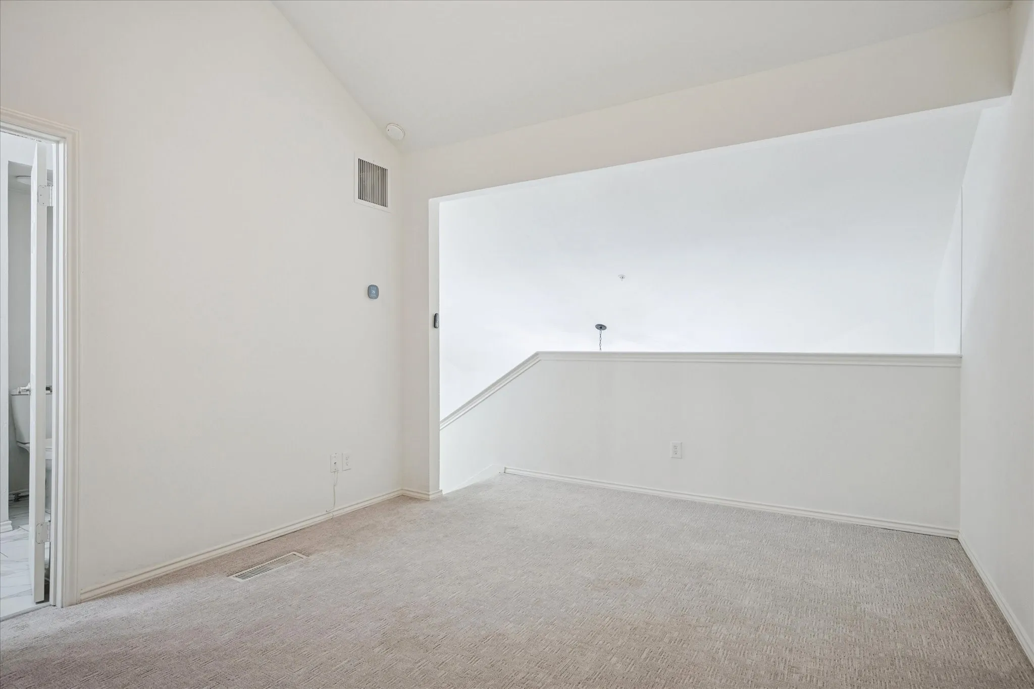 Condominium For Sale in Dallas County , 5565 Preston Oaks Road 262, Dallas, Texas 75254, 2 Bedroom, 2 Bathroom, Garage spaces, 1,313 Sqft, built in 1983, mls#21345704, Real Estate Agent in Dallas, Homes For Sale in Dallas county, Homes For Sale in Dallas, Realtor in Dallas Texas, Real Estate Brokerage Independent Realty Texas, Luminita Cordes Realtor