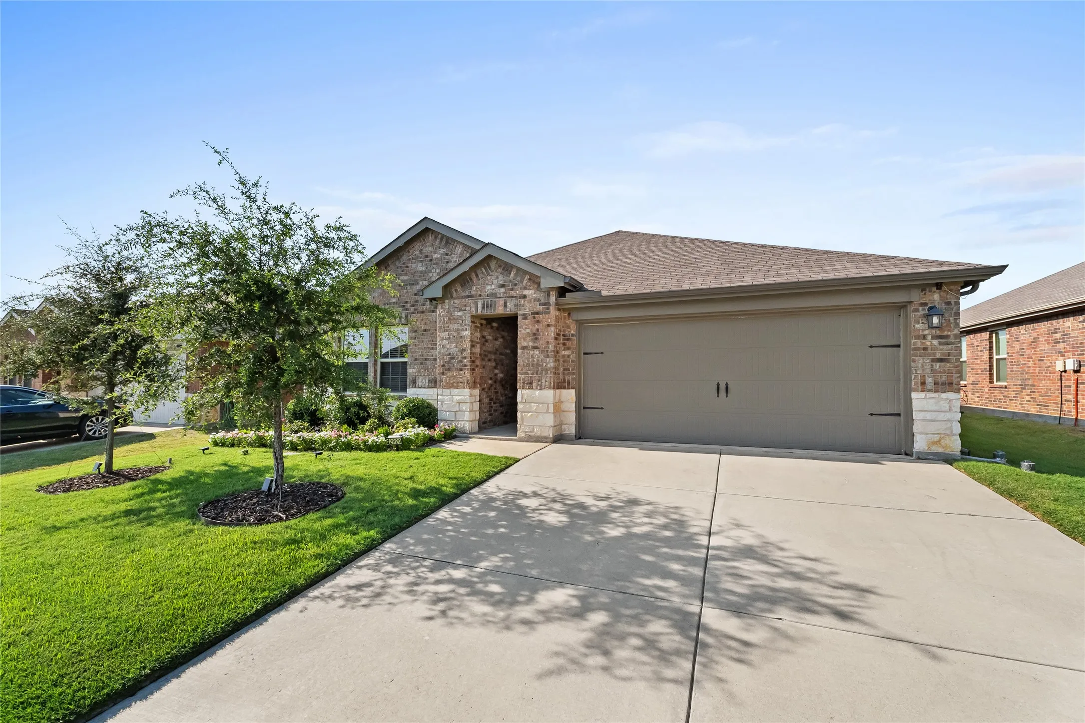 Single Family Residence For Rent in Hunt County , 2920 Roper Street, Royse City, Texas 75189, 4 Bedrooms, 2 Bathrooms, 2 Garage spaces, 1,892 Sqft, built in 2022, Price $2,200, mls#21349324, Real Estate Agent in Royse City, Homes For Rent in Hunt county, Homes For Rent in Royse City, Realtor in Royse City Texas, Real Estate Brokerage Independent Realty Texas, Luminita Cordes Realtor