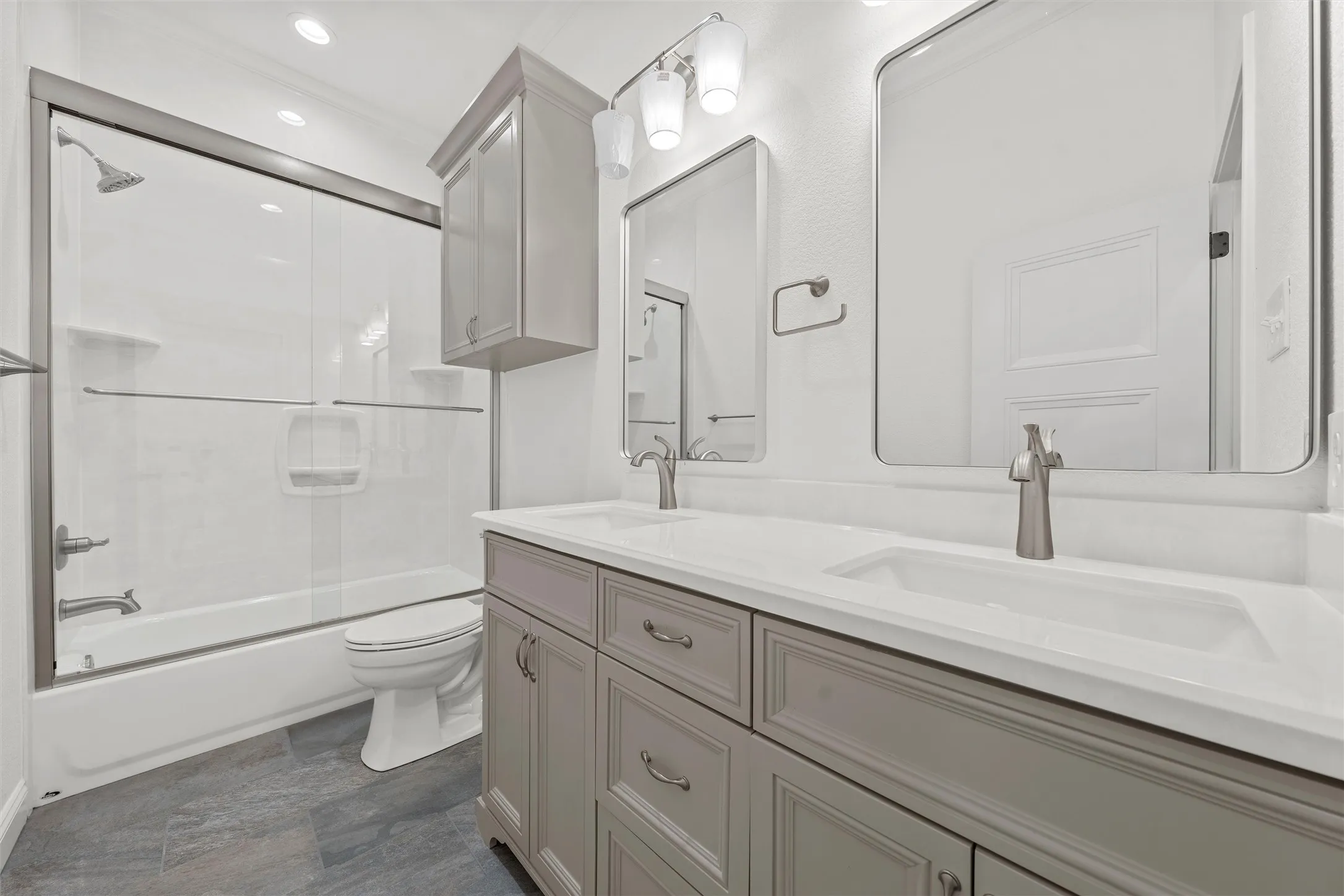 Single Family Residence For Sale in Mc Lennan County , 113 Water View Lane, Robinson, Texas 76706, 4 Bedrooms, 2 Bathrooms, 2 Garage spaces, 2,229 Sqft, built in 2025, Price $579,000, mls#21349452, Real Estate Agent in Robinson, Homes For Sale in Mc Lennan county, Homes For Sale in Robinson, Realtor in Robinson Texas, Real Estate Brokerage Independent Realty Texas, Luminita Cordes Realtor