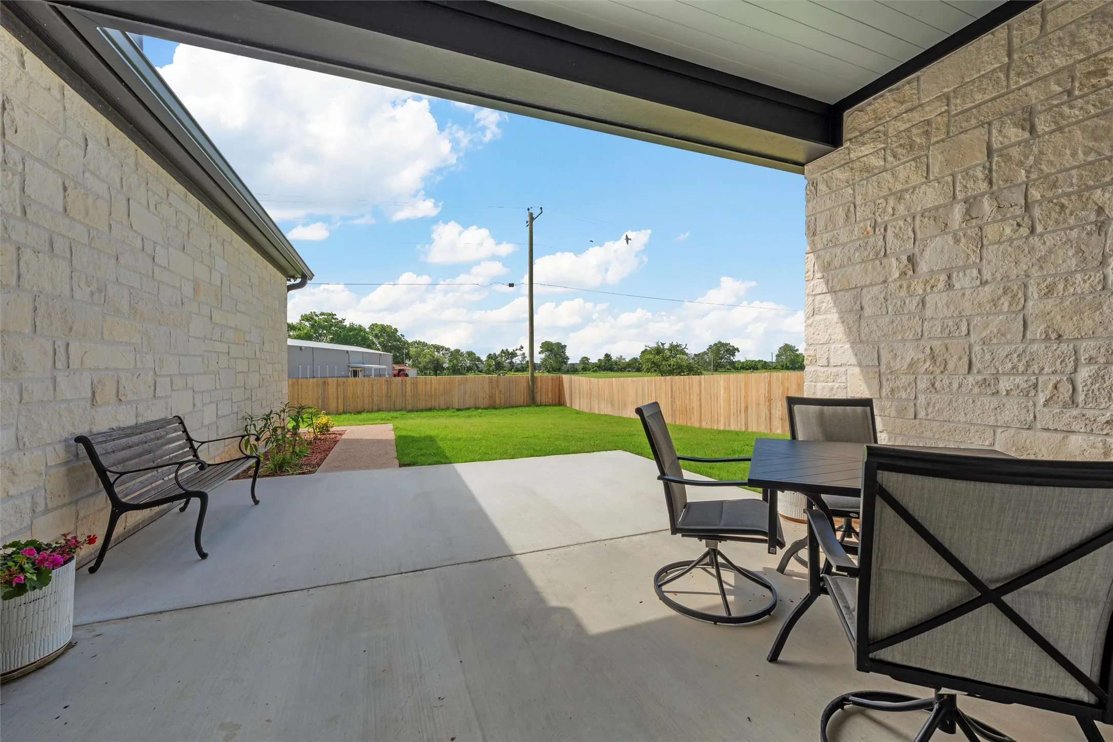 Single Family Residence For Sale in Mc Lennan County , 113 Water View Lane, Robinson, Texas 76706, 4 Bedrooms, 2 Bathrooms, 2 Garage spaces, 2,229 Sqft, built in 2025, Price $579,000, mls#21349452, Real Estate Agent in Robinson, Homes For Sale in Mc Lennan county, Homes For Sale in Robinson, Realtor in Robinson Texas, Real Estate Brokerage Independent Realty Texas, Luminita Cordes Realtor