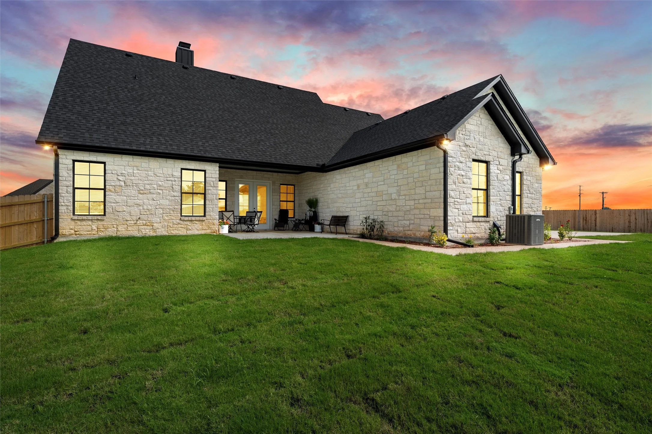 Single Family Residence For Sale in Mc Lennan County , 113 Water View Lane, Robinson, Texas 76706, 4 Bedrooms, 2 Bathrooms, 2 Garage spaces, 2,229 Sqft, built in 2025, Price $579,000, mls#21349452, Real Estate Agent in Robinson, Homes For Sale in Mc Lennan county, Homes For Sale in Robinson, Realtor in Robinson Texas, Real Estate Brokerage Independent Realty Texas, Luminita Cordes Realtor