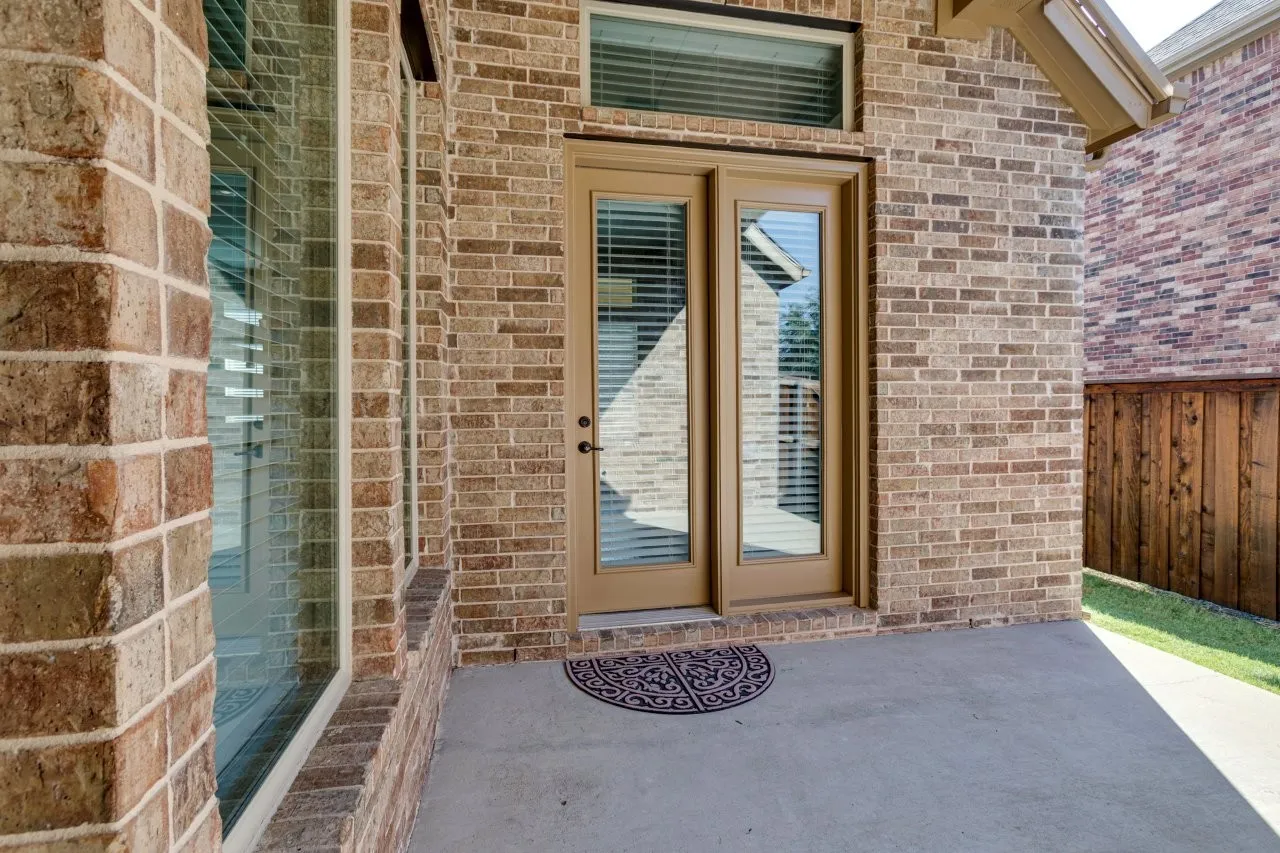 Single Family Residence For Sale in Collin County , 13788 El Toro Road, Frisco, Texas 75035, 4 Bedroom, 3 Bathroom, 2 Garage spaces, 2,385 Sqft, built in 2015, mls#21349475, Real Estate Agent in Frisco, Homes For Sale in Collin county, Homes For Sale in Frisco, Realtor in Frisco Texas, Real Estate Brokerage Independent Realty Texas, Luminita Cordes Realtor