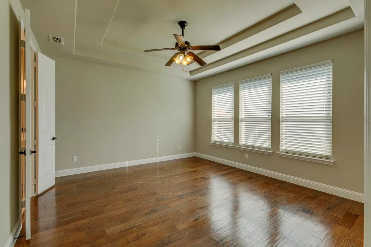 Single Family Residence For Sale in Collin County , 13788 El Toro Road, Frisco, Texas 75035, 4 Bedroom, 3 Bathroom, 2 Garage spaces, 2,385 Sqft, built in 2015, mls#21349475, Real Estate Agent in Frisco, Homes For Sale in Collin county, Homes For Sale in Frisco, Realtor in Frisco Texas, Real Estate Brokerage Independent Realty Texas, Luminita Cordes Realtor