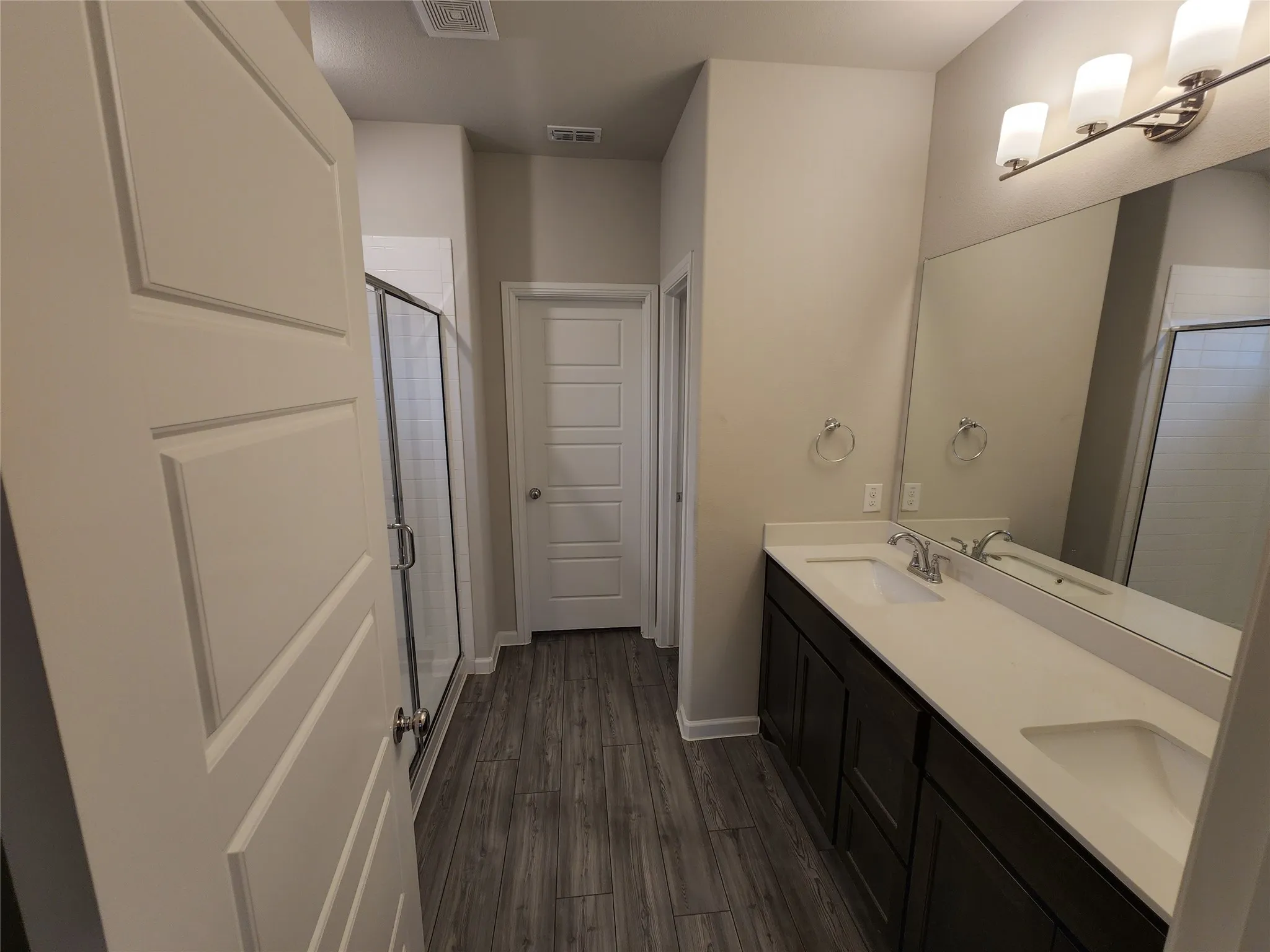 Single Family Residence For Rent in Collin County , 621 Maple Leaf Way, Princeton, Texas 75407, 4 Bedroom, 3 Bathroom, 2 Garage spaces, 2,174 Sqft, built in 2019, mls#21349482, Real Estate Agent in Princeton, Homes For Rent in Collin county, Homes For Rent in Princeton, Realtor in Princeton Texas, Real Estate Brokerage Independent Realty Texas, Luminita Cordes Realtor
