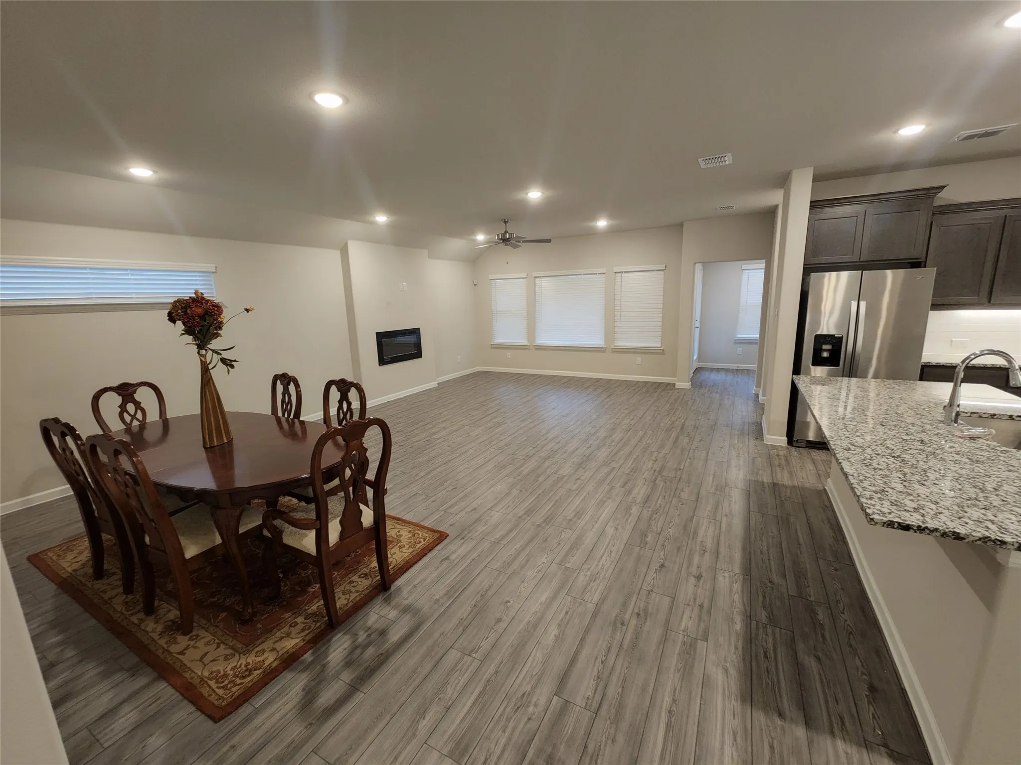 Single Family Residence For Rent in Collin County , 621 Maple Leaf Way, Princeton, Texas 75407, 4 Bedroom, 3 Bathroom, 2 Garage spaces, 2,174 Sqft, built in 2019, mls#21349482, Real Estate Agent in Princeton, Homes For Rent in Collin county, Homes For Rent in Princeton, Realtor in Princeton Texas, Real Estate Brokerage Independent Realty Texas, Luminita Cordes Realtor