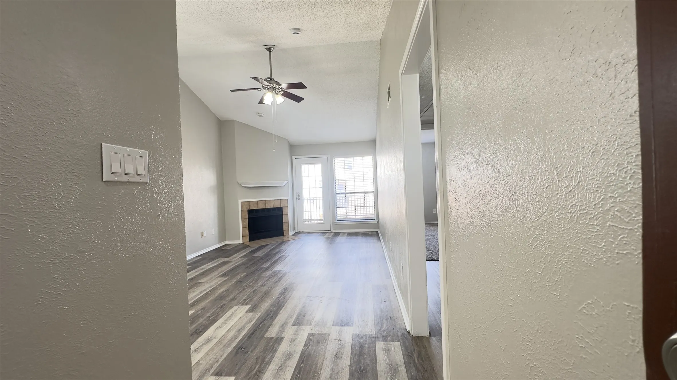 Condominium For Rent in Dallas County , 9601 Forest Lane 323, Dallas, Texas 75243, 2 Bedroom, 1 Bathroom, Garage spaces, 823 Sqft, built in 1983, mls#21349484, Real Estate Agent in Dallas, Homes For Rent in Dallas county, Homes For Rent in Dallas, Realtor in Dallas Texas, Real Estate Brokerage Independent Realty Texas, Luminita Cordes Realtor