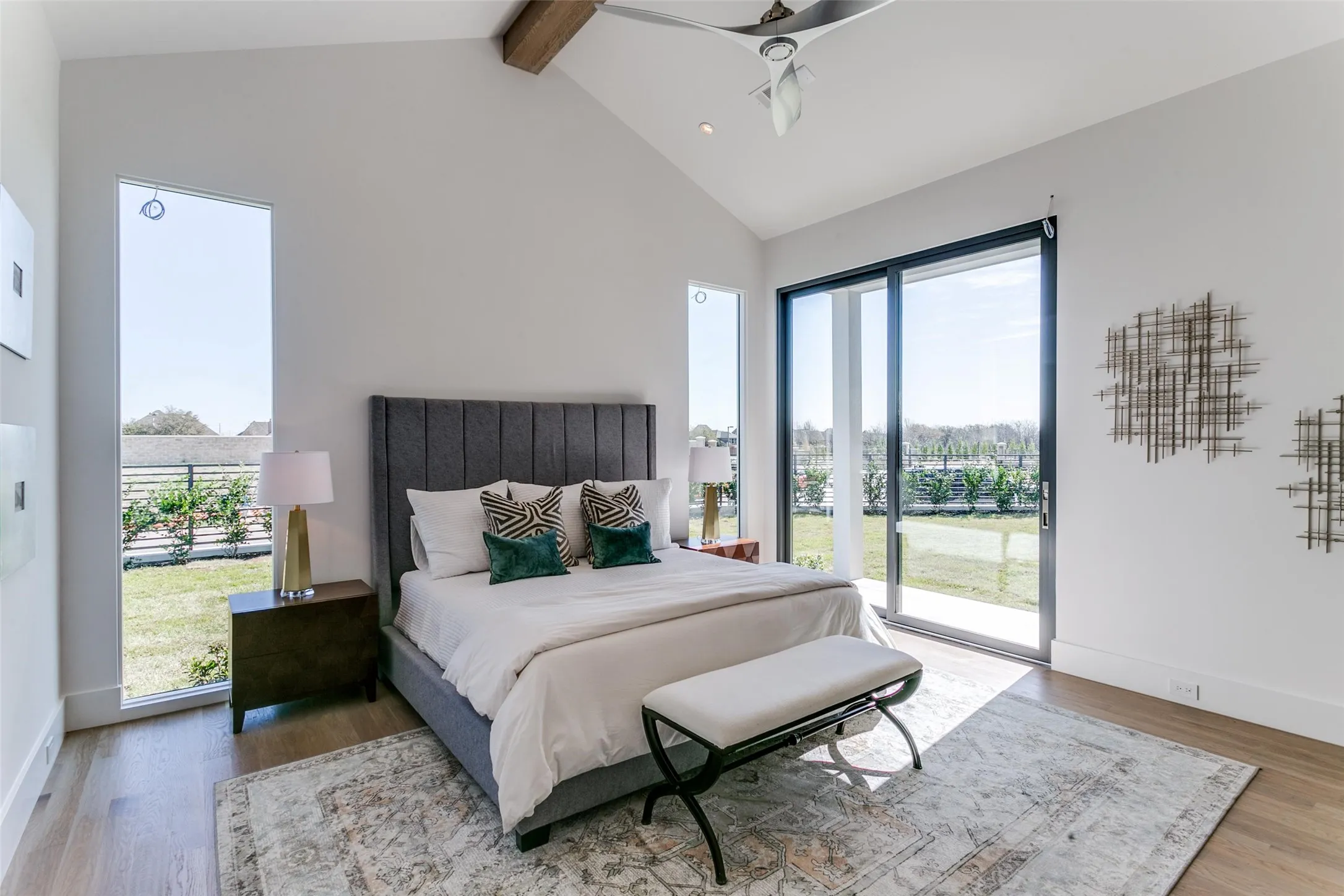 Single Family Residence For Sale in Dallas County , 315 Regal Lane, Irving, Texas 75039, 4 Bedroom, 6 Bathroom, 3 Garage spaces, 4,171 Sqft, built in 2024, mls#21349096, Real Estate Agent in Irving, Homes For Sale in Dallas county, Homes For Sale in Irving, Realtor in Irving Texas, Real Estate Brokerage Independent Realty Texas, Luminita Cordes Realtor