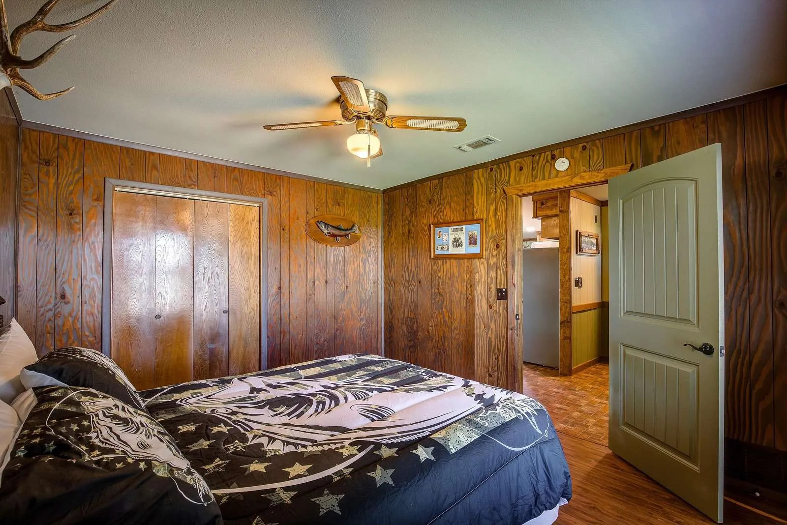 Single Family Residence For Sale in Wood County , 166 County Road 1559, Alba, Texas 75410, 2 Bedroom, 2 Bathroom, 1 Garage spaces, 1,560 Sqft, built in 1998, mls#21347489, Real Estate Agent in Alba, Homes For Sale in Wood county, Homes For Sale in Alba, Realtor in Alba Texas, Real Estate Brokerage Independent Realty Texas, Luminita Cordes Realtor