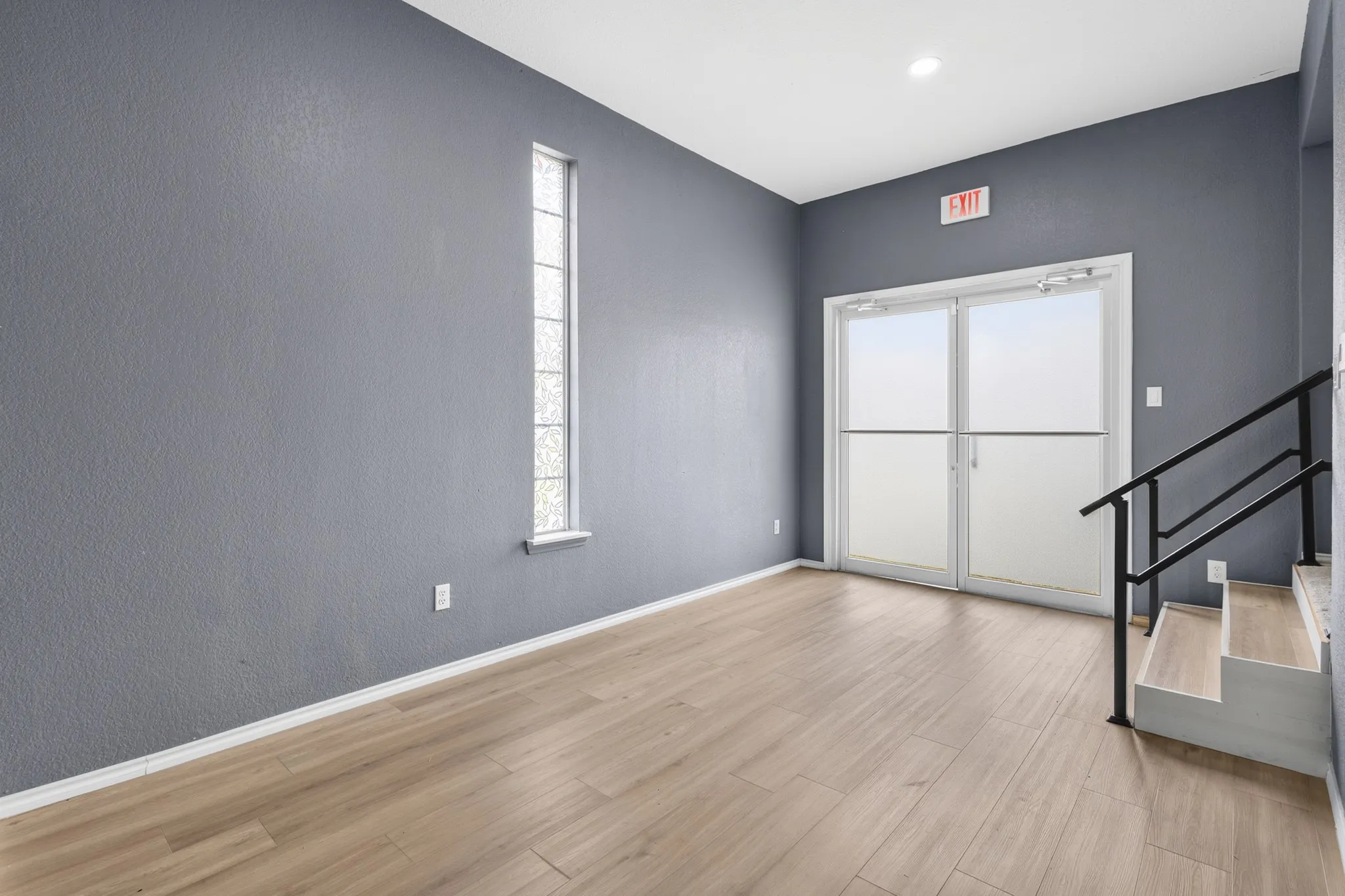 Business For Sale in Dallas County , 1905 El Paso Street, Grand Prairie, Texas 75051, 0, 0, Garage spaces, 0 Sqft, built in 1960, Price $425,000, mls#21349497, Real Estate Agent in Grand Prairie, Homes For Sale in Dallas county, Homes For Sale in Grand Prairie, Realtor in Grand Prairie Texas, Real Estate Brokerage Independent Realty Texas, Luminita Cordes Realtor