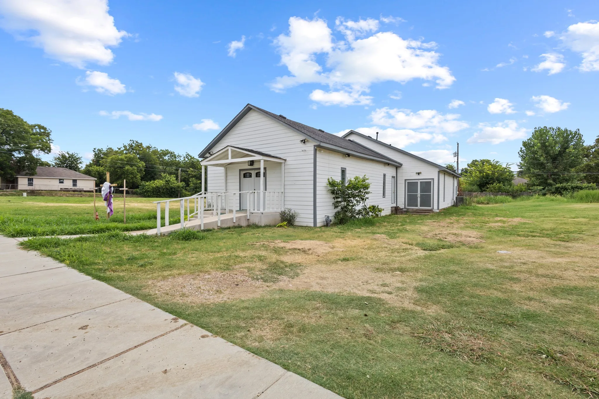 Business For Sale in Dallas County , 1905 El Paso Street, Grand Prairie, Texas 75051, 0, 0, Garage spaces, 0 Sqft, built in 1960, Price $425,000, mls#21349497, Real Estate Agent in Grand Prairie, Homes For Sale in Dallas county, Homes For Sale in Grand Prairie, Realtor in Grand Prairie Texas, Real Estate Brokerage Independent Realty Texas, Luminita Cordes Realtor