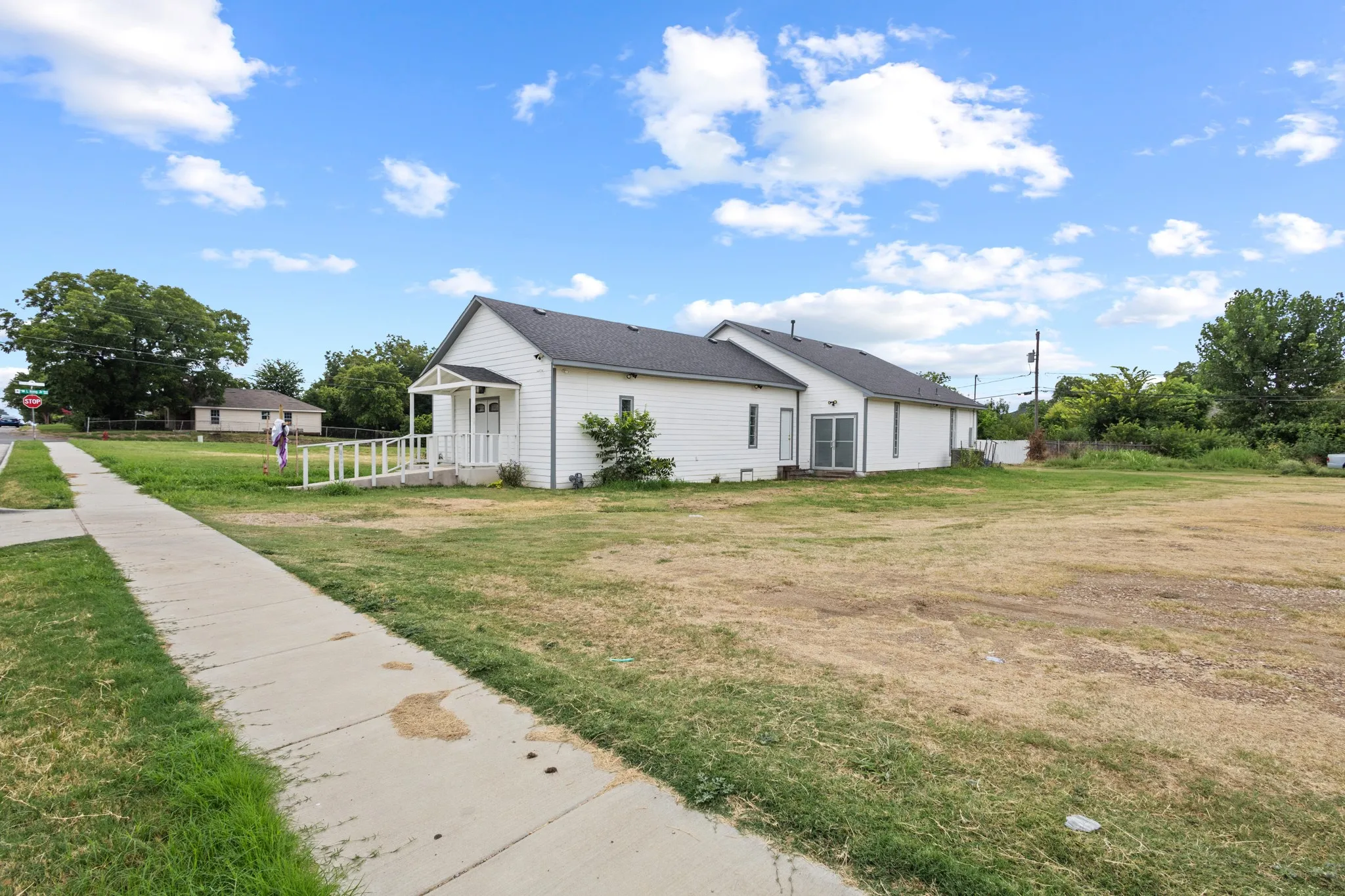 Business For Sale in Dallas County , 1905 El Paso Street, Grand Prairie, Texas 75051, 0, 0, Garage spaces, 0 Sqft, built in 1960, Price $425,000, mls#21349497, Real Estate Agent in Grand Prairie, Homes For Sale in Dallas county, Homes For Sale in Grand Prairie, Realtor in Grand Prairie Texas, Real Estate Brokerage Independent Realty Texas, Luminita Cordes Realtor