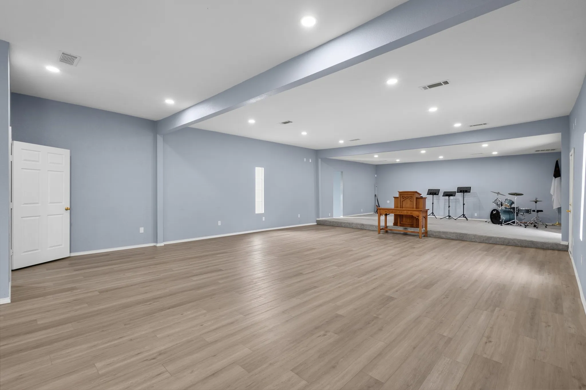 Business For Sale in Dallas County , 1905 El Paso Street, Grand Prairie, Texas 75051, 0, 0, Garage spaces, 0 Sqft, built in 1960, Price $425,000, mls#21349497, Real Estate Agent in Grand Prairie, Homes For Sale in Dallas county, Homes For Sale in Grand Prairie, Realtor in Grand Prairie Texas, Real Estate Brokerage Independent Realty Texas, Luminita Cordes Realtor