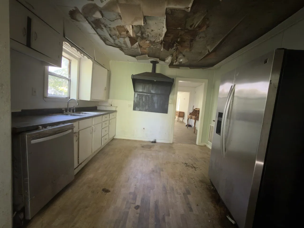Single Family Residence For Sale in Hunt County , 2309 Mayo Street, Commerce, Texas 75428, 4 Bedroom, 3 Bathroom, 2 Garage spaces, 2,392 Sqft, built in 1959, mls#21349471, Real Estate Agent in Commerce, Homes For Sale in Hunt county, Homes For Sale in Commerce, Realtor in Commerce Texas, Real Estate Brokerage Independent Realty Texas, Luminita Cordes Realtor