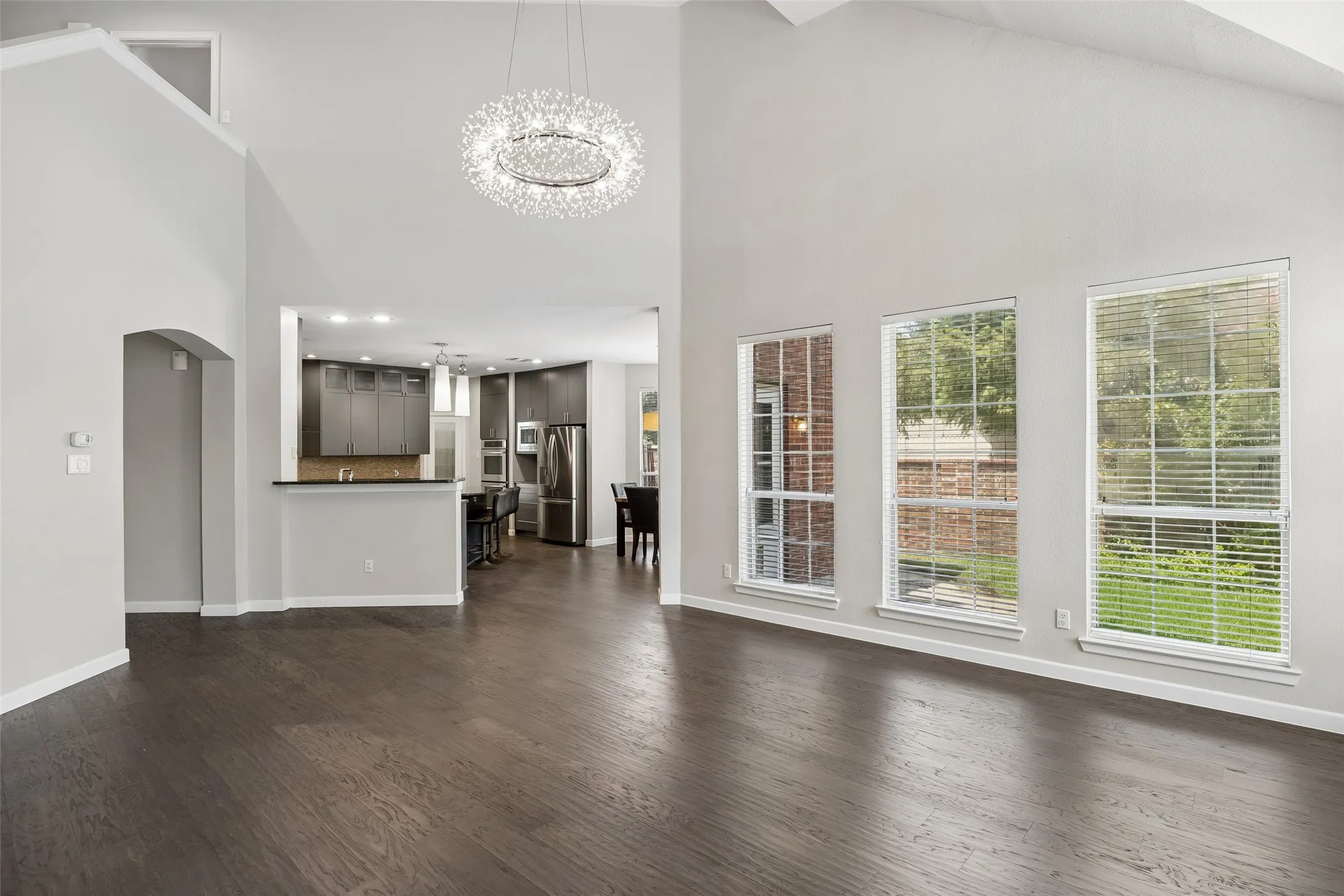 Single Family Residence For Rent in Collin County , 8408 Kenning Court, Plano, Texas 75024, 4 Bedroom, 3 Bathroom, 3 Garage spaces, 3,211 Sqft, built in 1996, mls#21347206, Real Estate Agent in Plano, Homes For Rent in Collin county, Homes For Rent in Plano, Realtor in Plano Texas, Real Estate Brokerage Independent Realty Texas, Luminita Cordes Realtor