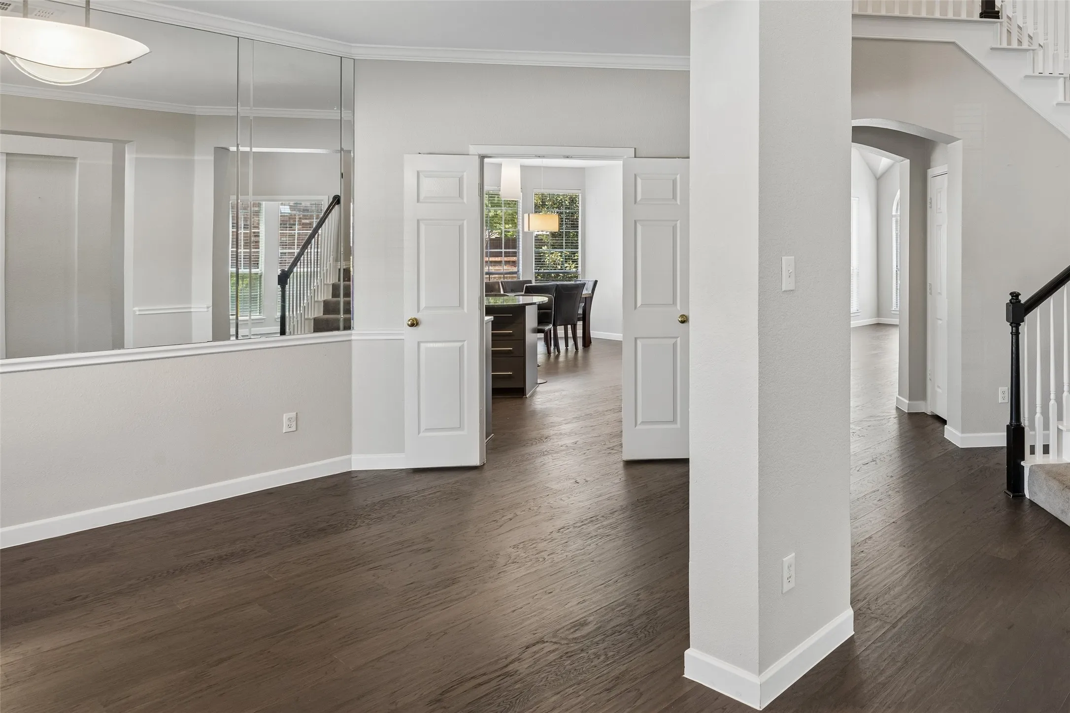 Single Family Residence For Rent in Collin County , 8408 Kenning Court, Plano, Texas 75024, 4 Bedroom, 3 Bathroom, 3 Garage spaces, 3,211 Sqft, built in 1996, mls#21347206, Real Estate Agent in Plano, Homes For Rent in Collin county, Homes For Rent in Plano, Realtor in Plano Texas, Real Estate Brokerage Independent Realty Texas, Luminita Cordes Realtor