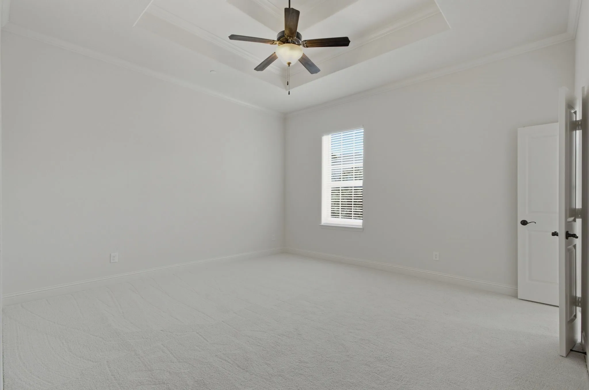 Townhouse For Sale in Dallas County , 4818 Empire Way, Irving, Texas 75038, 3 Bedroom, 3 Bathroom, 2 Garage spaces, 1,864 Sqft, built in 2016, mls#21349421, Real Estate Agent in Irving, Homes For Sale in Dallas county, Homes For Sale in Irving, Realtor in Irving Texas, Real Estate Brokerage Independent Realty Texas, Luminita Cordes Realtor