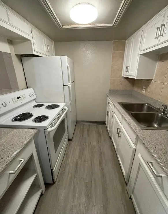 Condominium For Rent in Dallas County , 7152 Fair Oaks Avenue 1153, Dallas, Texas 75231, 1 Bedroom, 1 Bathroom, Garage spaces, 514 Sqft, built in 1975, mls#21349508, Real Estate Agent in Dallas, Homes For Rent in Dallas county, Homes For Rent in Dallas, Realtor in Dallas Texas, Real Estate Brokerage Independent Realty Texas, Luminita Cordes Realtor