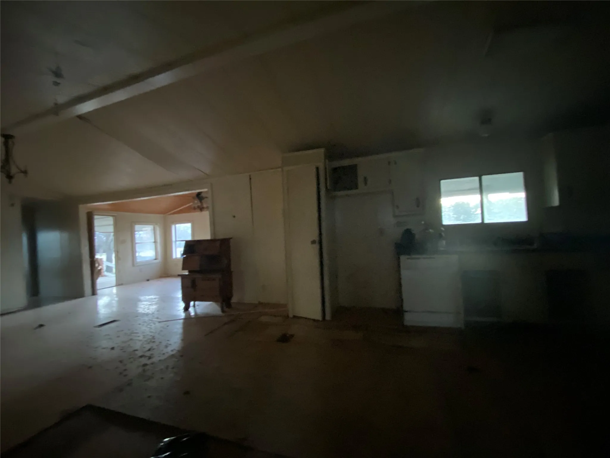 Mobile Home For Sale in Van Zandt County , 920 Vz County Road 3504, Wills Point, Texas 75169, 2 Bedrooms, 2 Bathrooms, Garage spaces, 2,528 Sqft, built in 1985, Price $205,000, mls#21349540, Real Estate Agent in Wills Point, Homes For Sale in Van Zandt county, Homes For Sale in Wills Point, Realtor in Wills Point Texas, Real Estate Brokerage Independent Realty Texas, Luminita Cordes Realtor