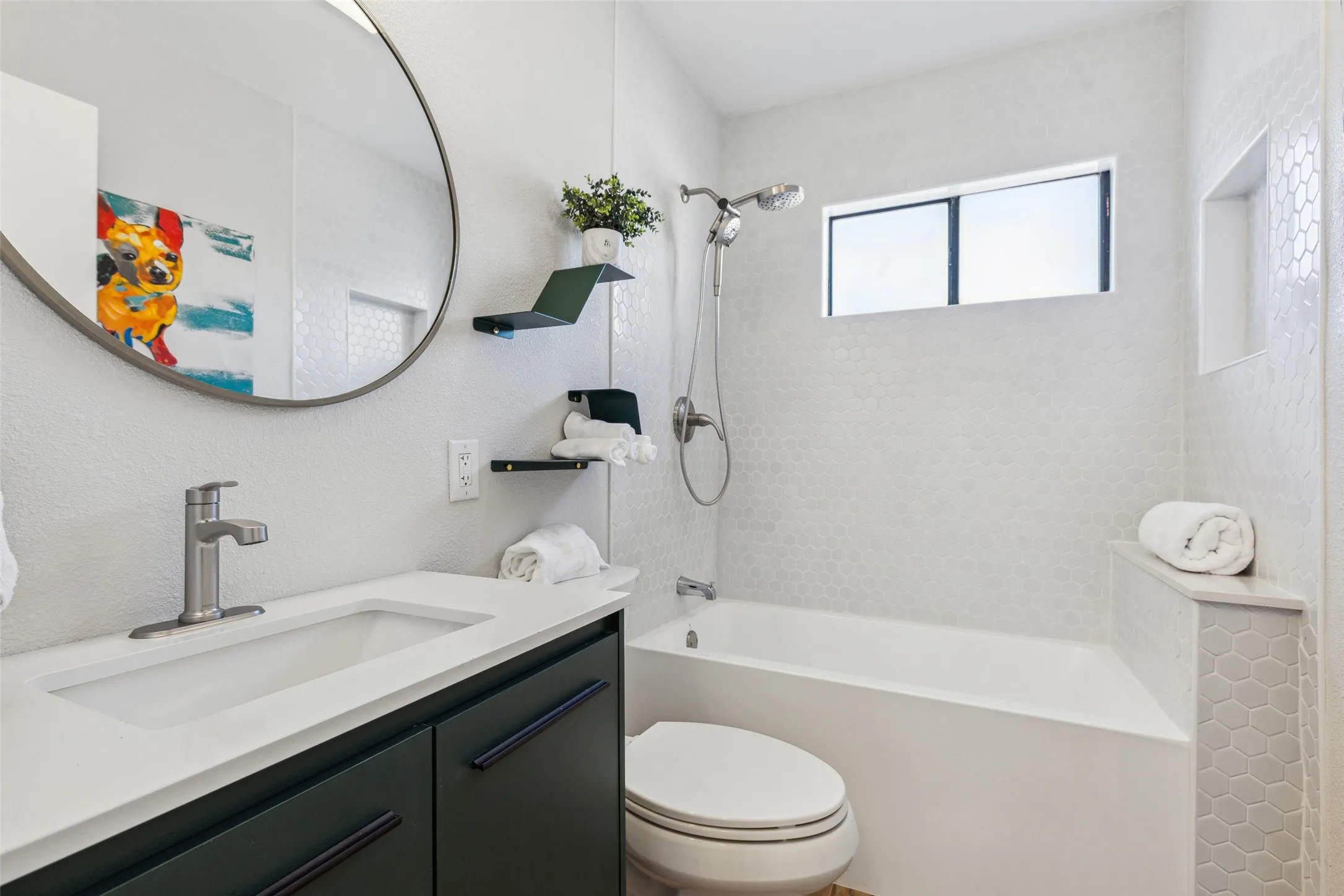 Single Family Residence For Sale in Dallas County , 10811 Mandalay Drive, Dallas, Texas 75228, 3 Bedroom, 2 Bathroom, Garage spaces, 1,381 Sqft, built in 1955, Price $299,900, mls#21349528, Real Estate Agent in Dallas, Homes For Sale in Dallas county, Homes For Sale in Dallas, Realtor in Dallas Texas, Real Estate Brokerage Independent Realty Texas, Luminita Cordes Realtor