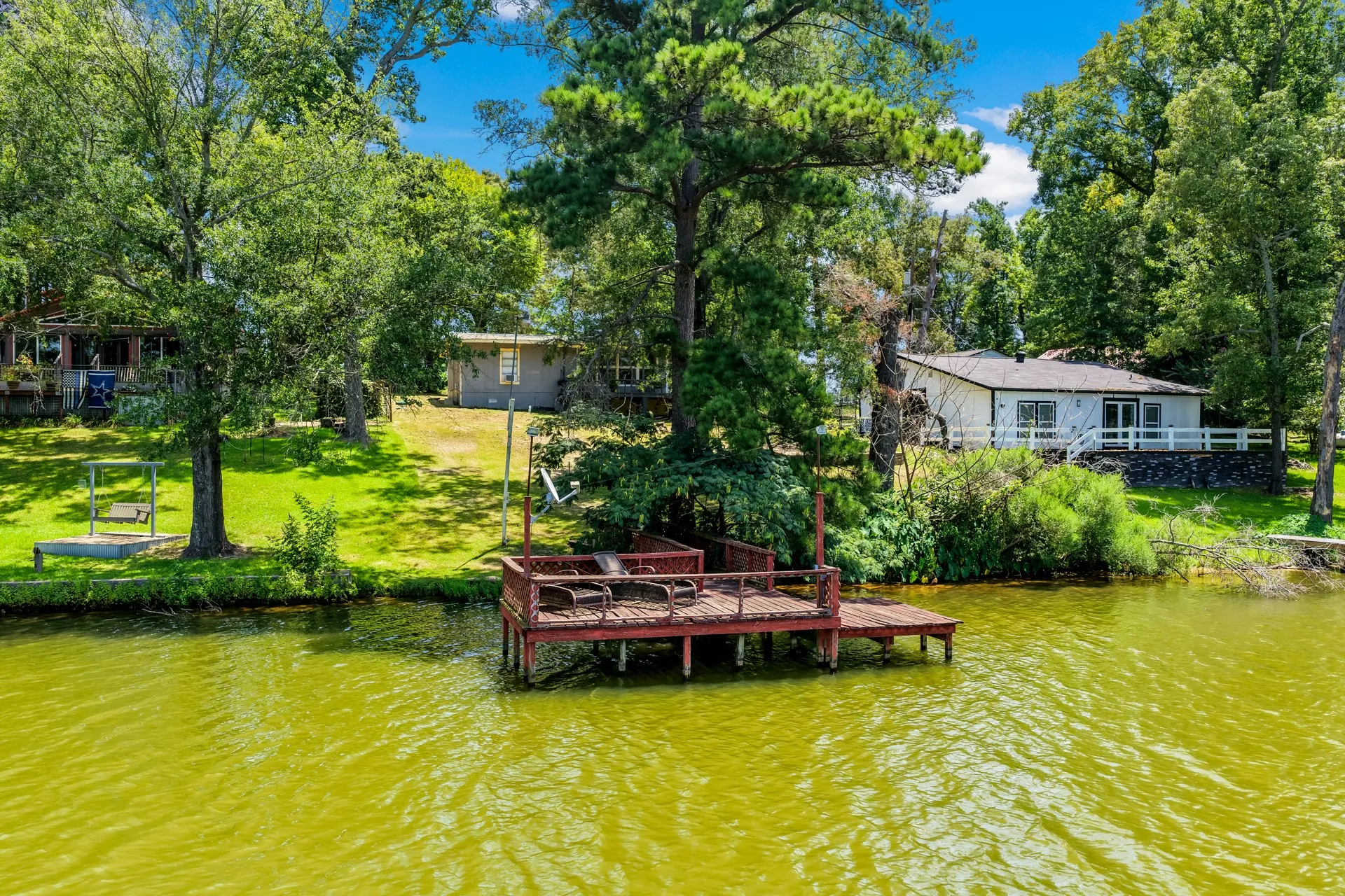 Single Family Residence For Sale in Morris County , 597 Naples 54, Omaha, Texas 75571, 2 Bedroom, 1 Bathroom, Garage spaces, 952 Sqft, built in 1996, mls#21349544, Real Estate Agent in Omaha, Homes For Sale in Morris county, Homes For Sale in Omaha, Realtor in Omaha Texas, Real Estate Brokerage Independent Realty Texas, Luminita Cordes Realtor