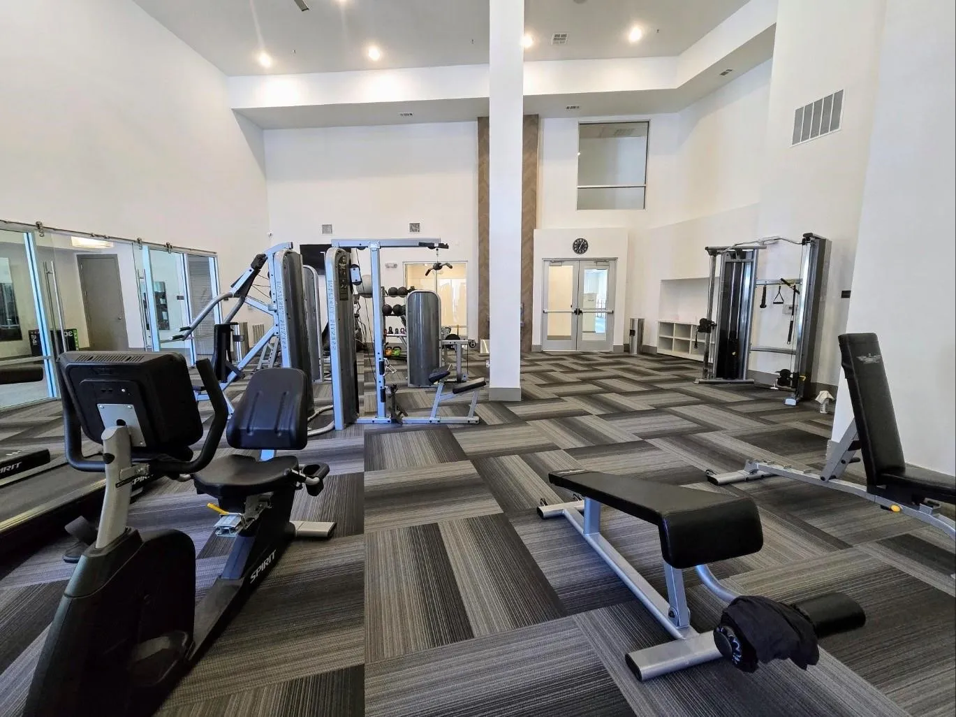 Condominium For Rent in Denton County , 2700 Old Denton Road 2225, Carrollton, Texas 75007, 2 Bedroom, 2 Bathroom, 2 Garage spaces, 1,250 Sqft, built in 2022, mls#21349545, Real Estate Agent in Carrollton, Homes For Rent in Denton county, Homes For Rent in Carrollton, Realtor in Carrollton Texas, Real Estate Brokerage Independent Realty Texas, Luminita Cordes Realtor