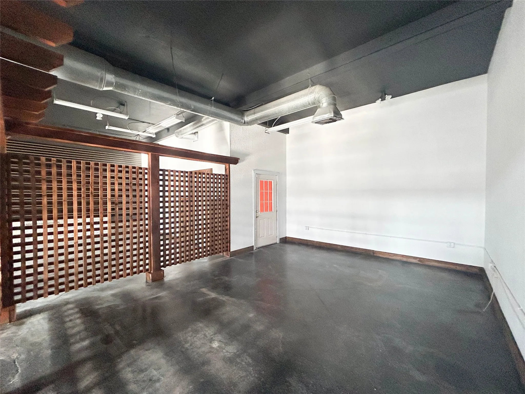 Retail For Rent in Ellis County , 1300 W Main Street 102, Waxahachie, Texas 75165, 0, 0, Garage spaces, 0 Sqft, built in 1938, Price $2,700, mls#21349554, Real Estate Agent in Waxahachie, Homes For Rent in Ellis county, Homes For Rent in Waxahachie, Realtor in Waxahachie Texas, Real Estate Brokerage Independent Realty Texas, Luminita Cordes Realtor
