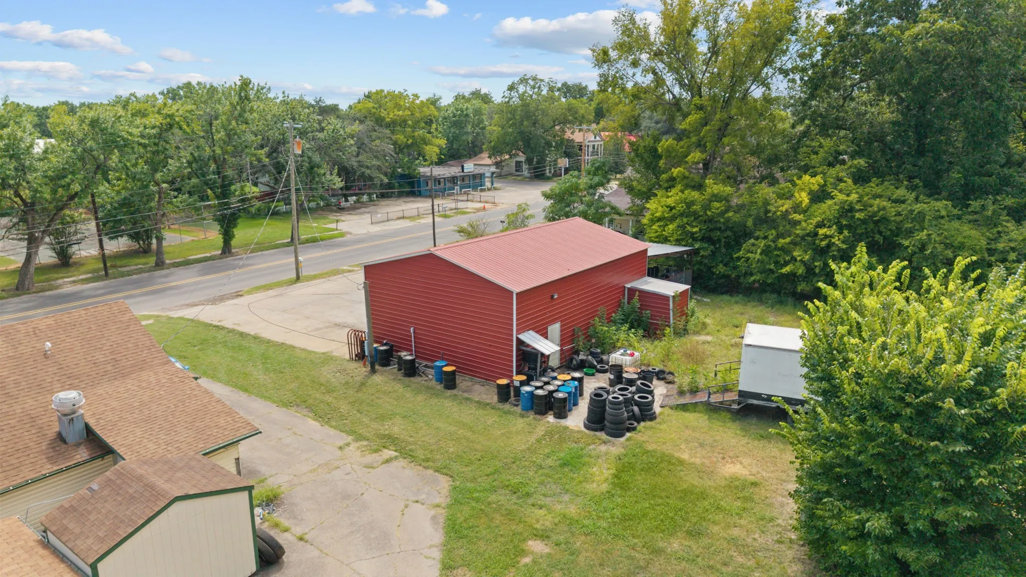 Business For Sale in Red River (TX) County , 1305 W Main Street, Clarksville, Texas 75426, 0, 0, Garage spaces, 1,417 Sqft, built in 2020, Price $225,000, mls#21348986, Real Estate Agent in Clarksville, Homes For Sale in Red River (TX) county, Homes For Sale in Clarksville, Realtor in Clarksville Texas, Real Estate Brokerage Independent Realty Texas, Luminita Cordes Realtor