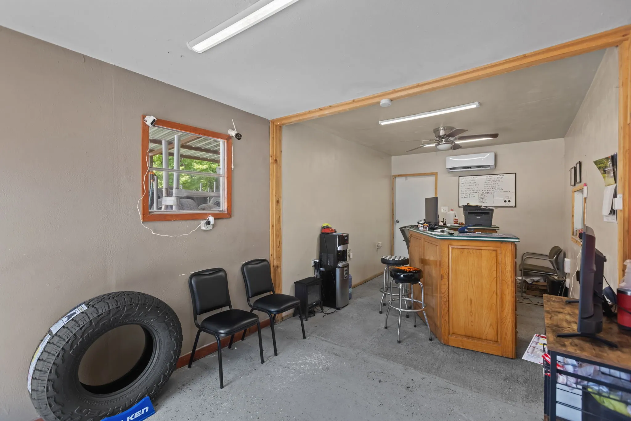 Business For Sale in Red River (TX) County , 1305 W Main Street, Clarksville, Texas 75426, 0, 0, Garage spaces, 1,417 Sqft, built in 2020, Price $225,000, mls#21348986, Real Estate Agent in Clarksville, Homes For Sale in Red River (TX) county, Homes For Sale in Clarksville, Realtor in Clarksville Texas, Real Estate Brokerage Independent Realty Texas, Luminita Cordes Realtor