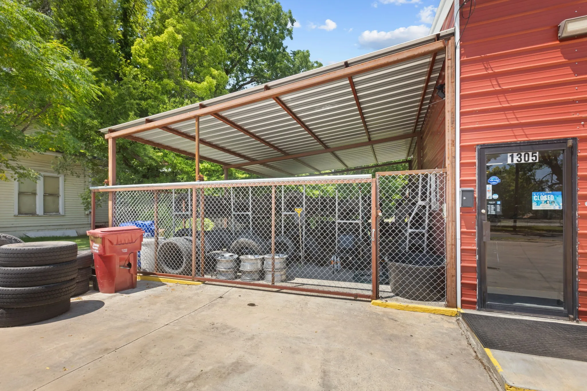 Business For Sale in Red River (TX) County , 1305 W Main Street, Clarksville, Texas 75426, 0, 0, Garage spaces, 1,417 Sqft, built in 2020, Price $225,000, mls#21348986, Real Estate Agent in Clarksville, Homes For Sale in Red River (TX) county, Homes For Sale in Clarksville, Realtor in Clarksville Texas, Real Estate Brokerage Independent Realty Texas, Luminita Cordes Realtor