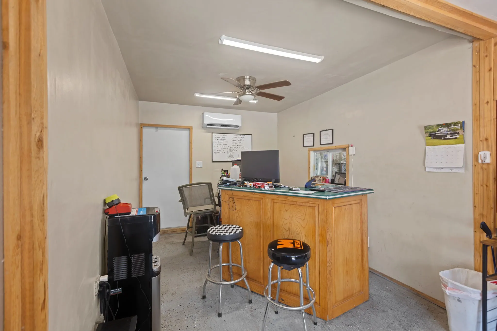 Business For Sale in Red River (TX) County , 1305 W Main Street, Clarksville, Texas 75426, 0, 0, Garage spaces, 1,417 Sqft, built in 2020, Price $225,000, mls#21348986, Real Estate Agent in Clarksville, Homes For Sale in Red River (TX) county, Homes For Sale in Clarksville, Realtor in Clarksville Texas, Real Estate Brokerage Independent Realty Texas, Luminita Cordes Realtor