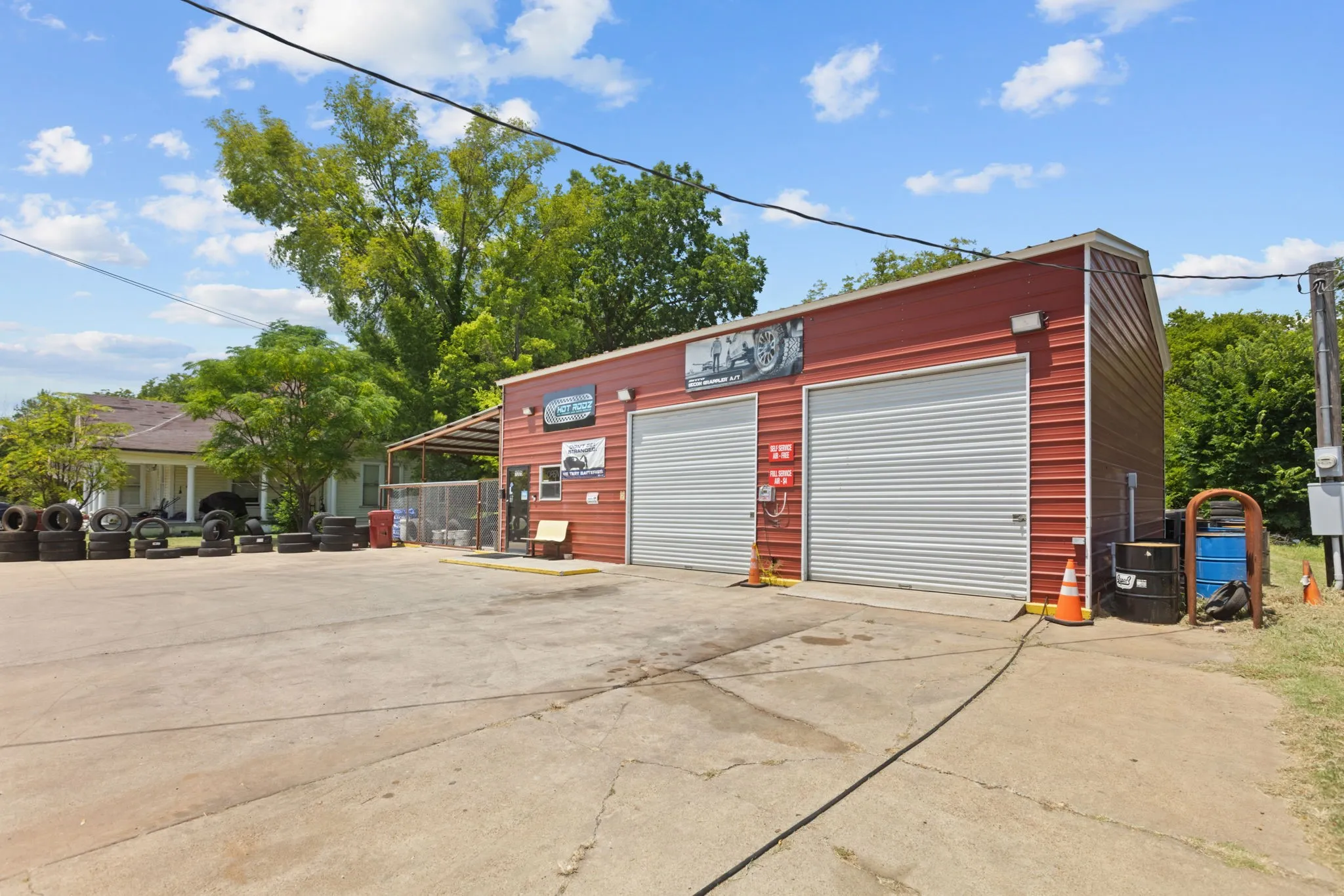 Business For Sale in Red River (TX) County , 1305 W Main Street, Clarksville, Texas 75426, 0, 0, Garage spaces, 1,417 Sqft, built in 2020, Price $225,000, mls#21348986, Real Estate Agent in Clarksville, Homes For Sale in Red River (TX) county, Homes For Sale in Clarksville, Realtor in Clarksville Texas, Real Estate Brokerage Independent Realty Texas, Luminita Cordes Realtor