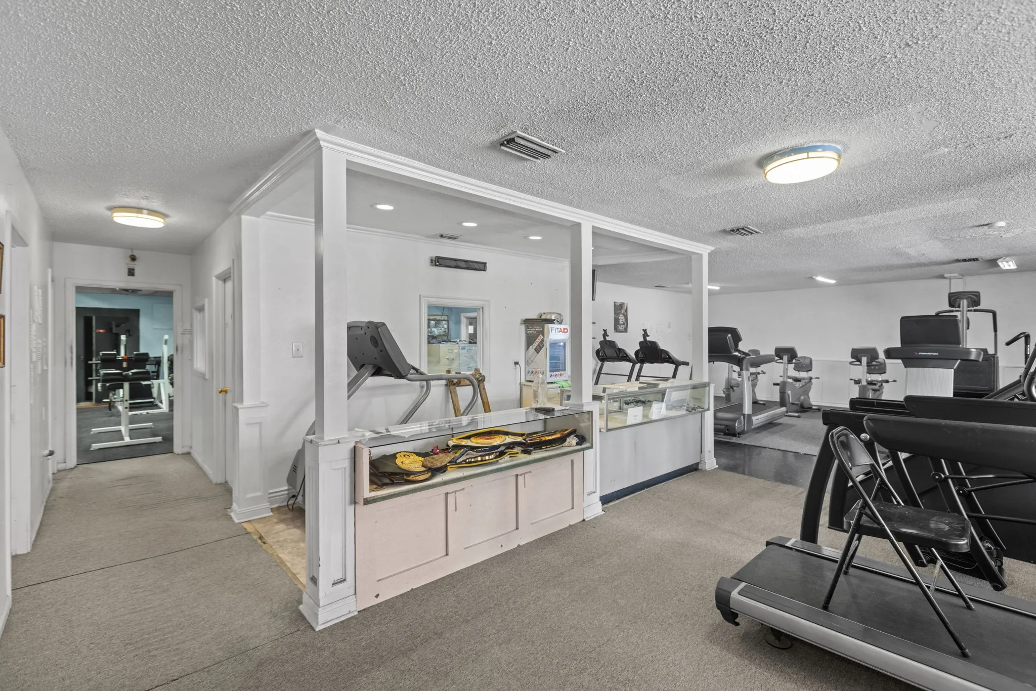 Business For Sale in Red River (TX) County , 106 E Main Street, Clarksville, Texas 75426, 0, 0, Garage spaces, 0 Sqft, built in 1931, mls#21349381, Real Estate Agent in Clarksville, Homes For Sale in Red River (TX) county, Homes For Sale in Clarksville, Realtor in Clarksville Texas, Real Estate Brokerage Independent Realty Texas, Luminita Cordes Realtor
